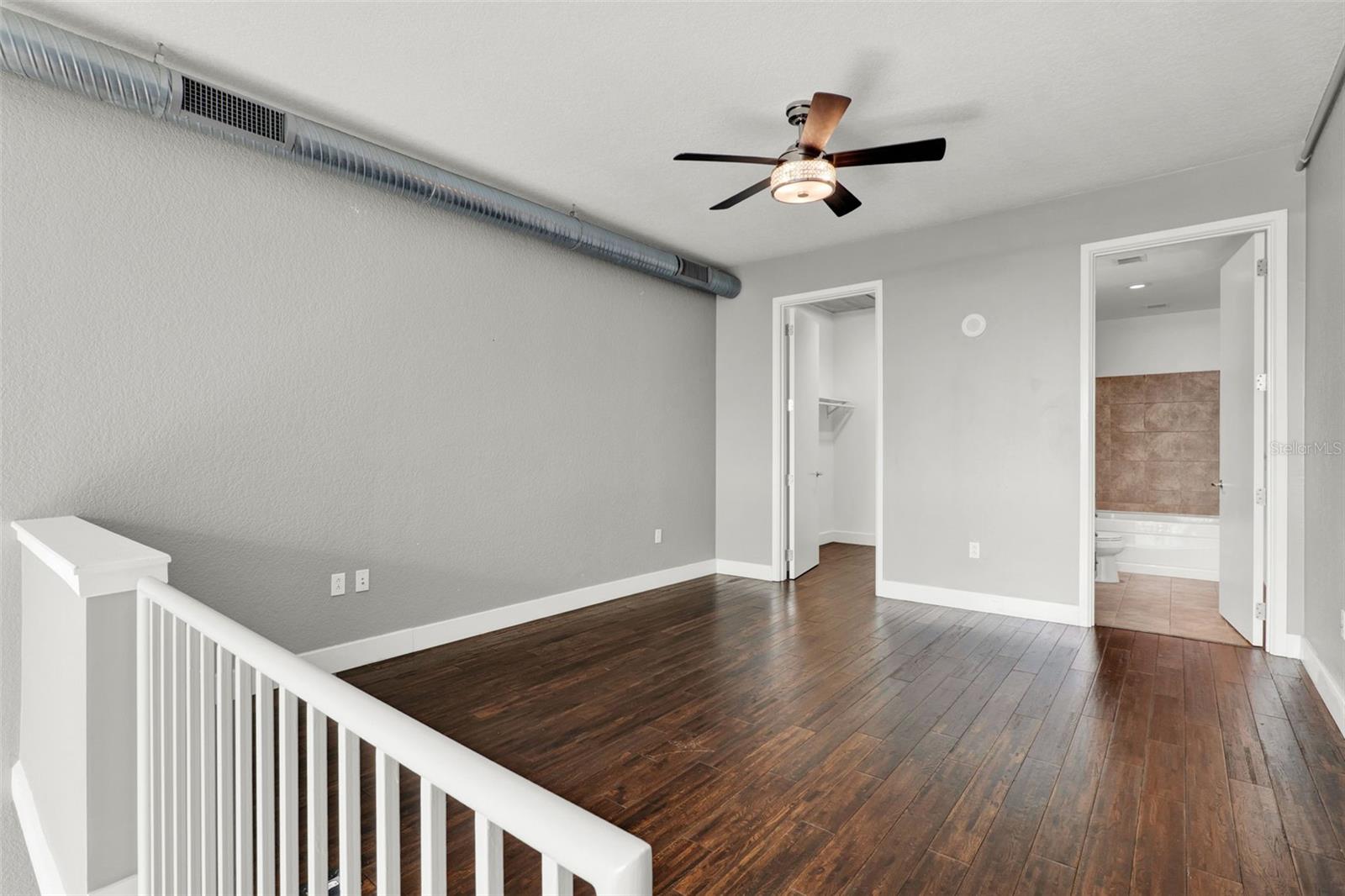 150 E ROBINSON ST #1205