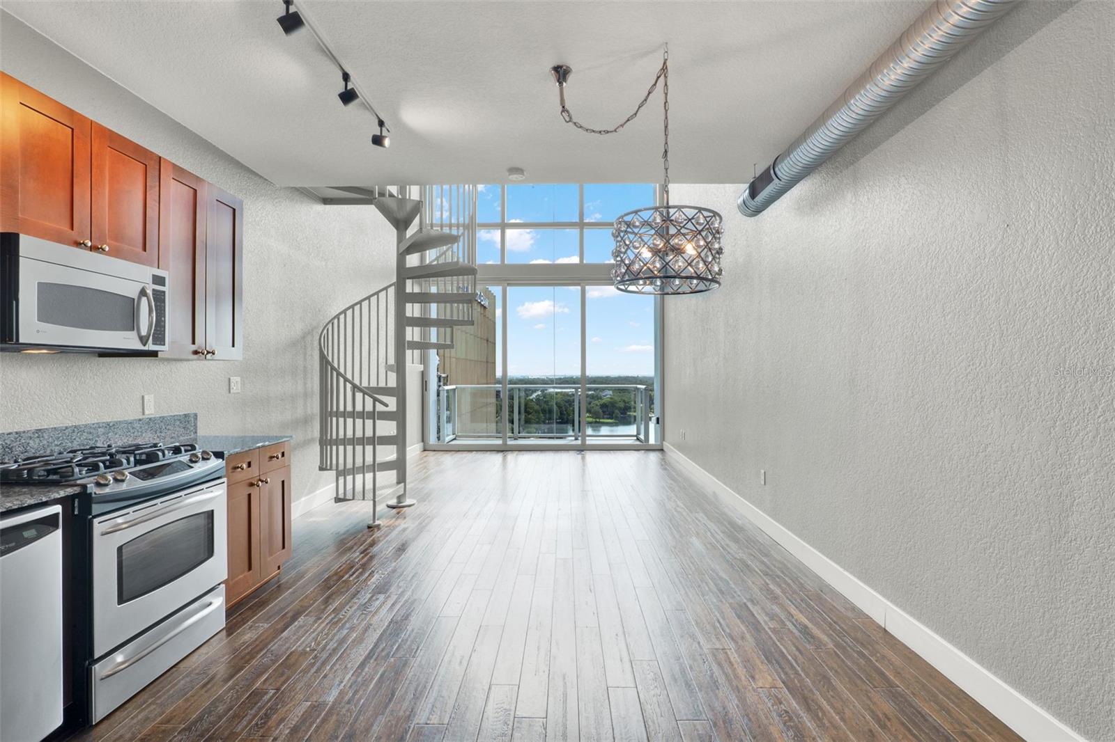 150 E ROBINSON ST #1205