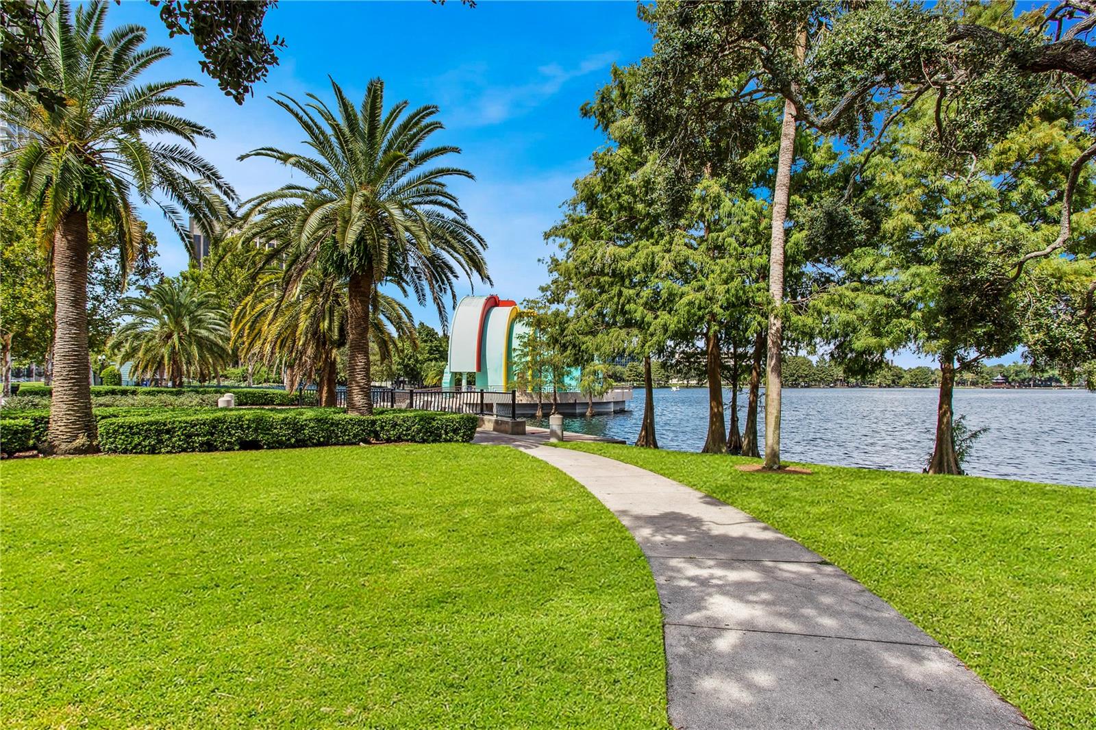 150 E ROBINSON ST #1205