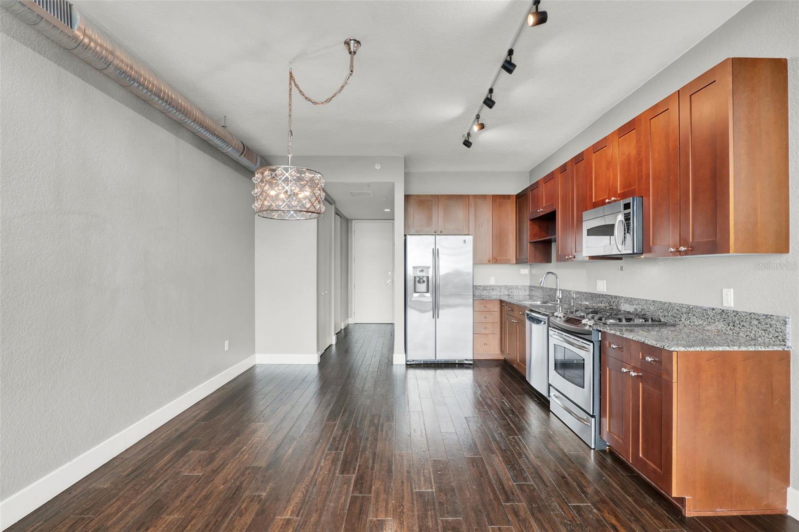 150 E ROBINSON ST #1205