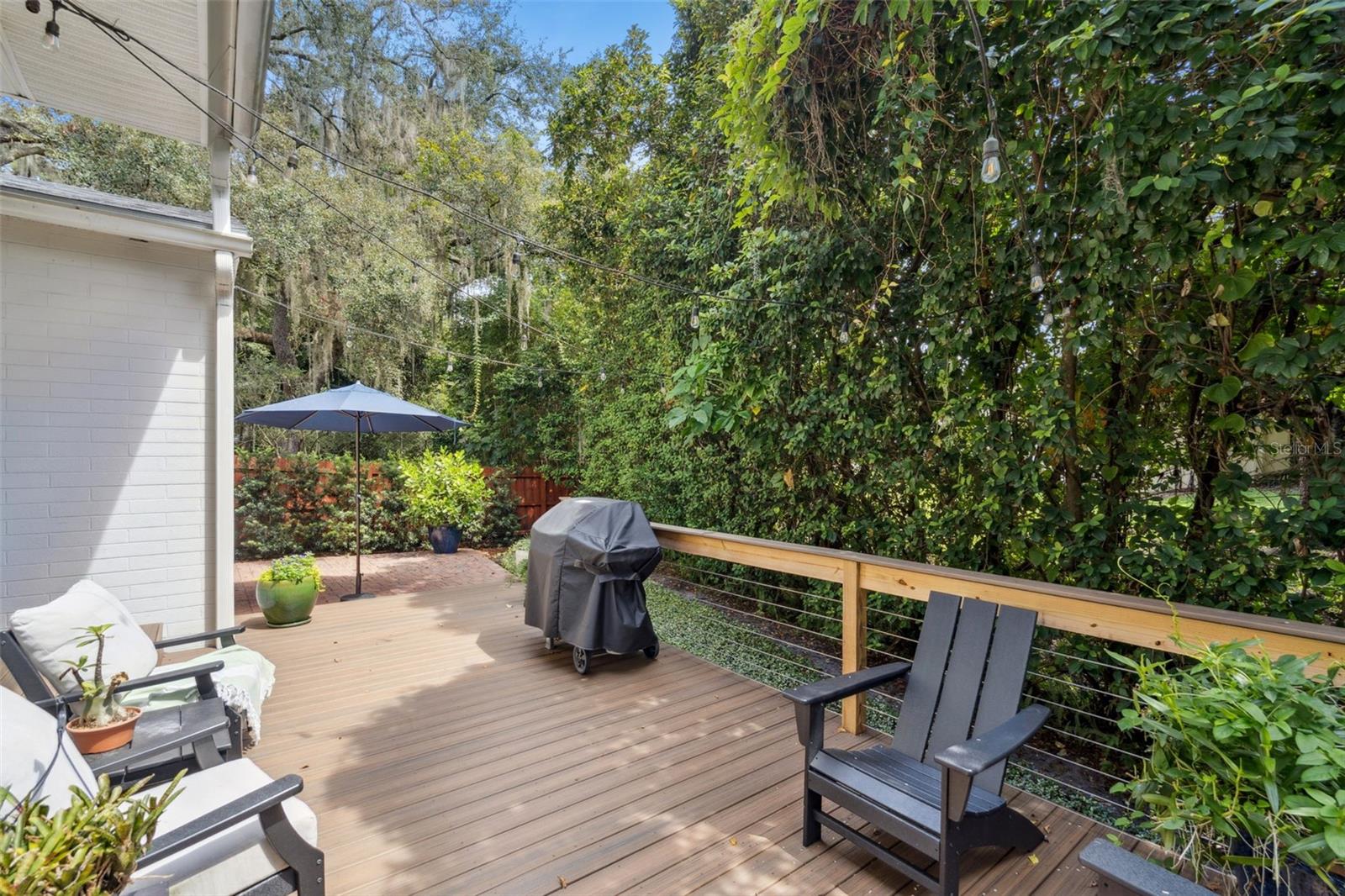 205 S LAWSONA BLVD