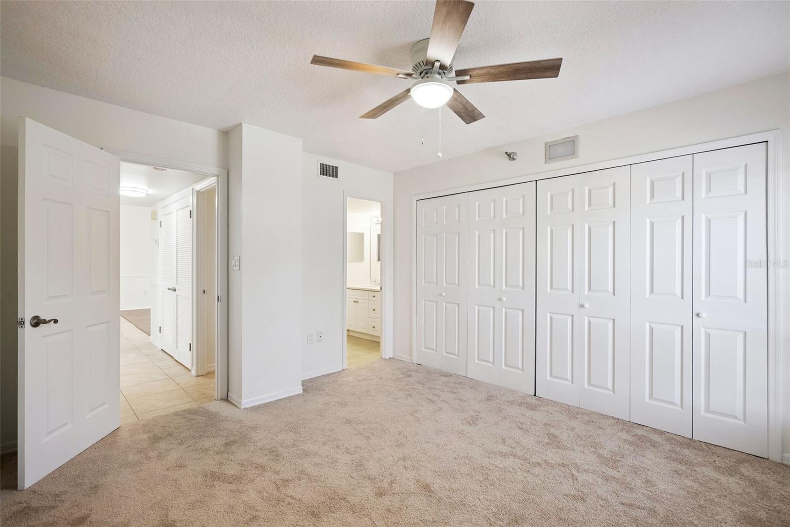 202 QUAYSIDE CIR #404