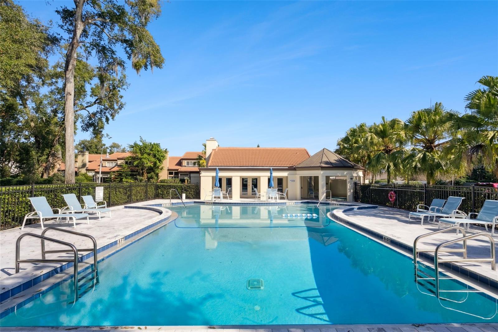 202 QUAYSIDE CIR #404