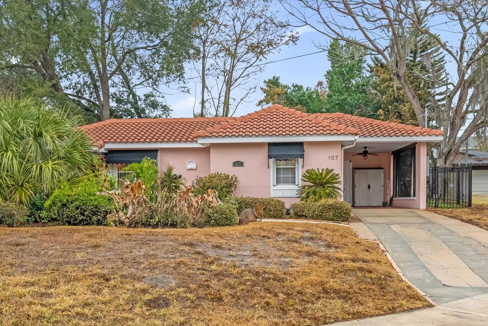 107 NE IVANHOE BLVD