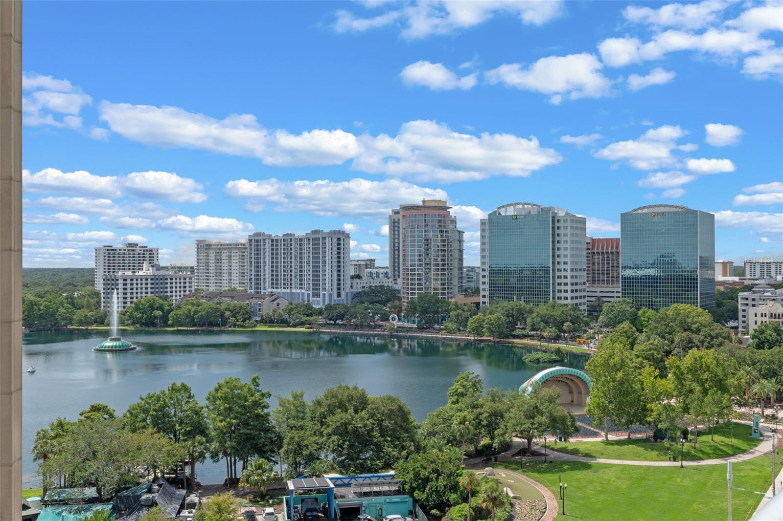 150 E ROBINSON ST #1023