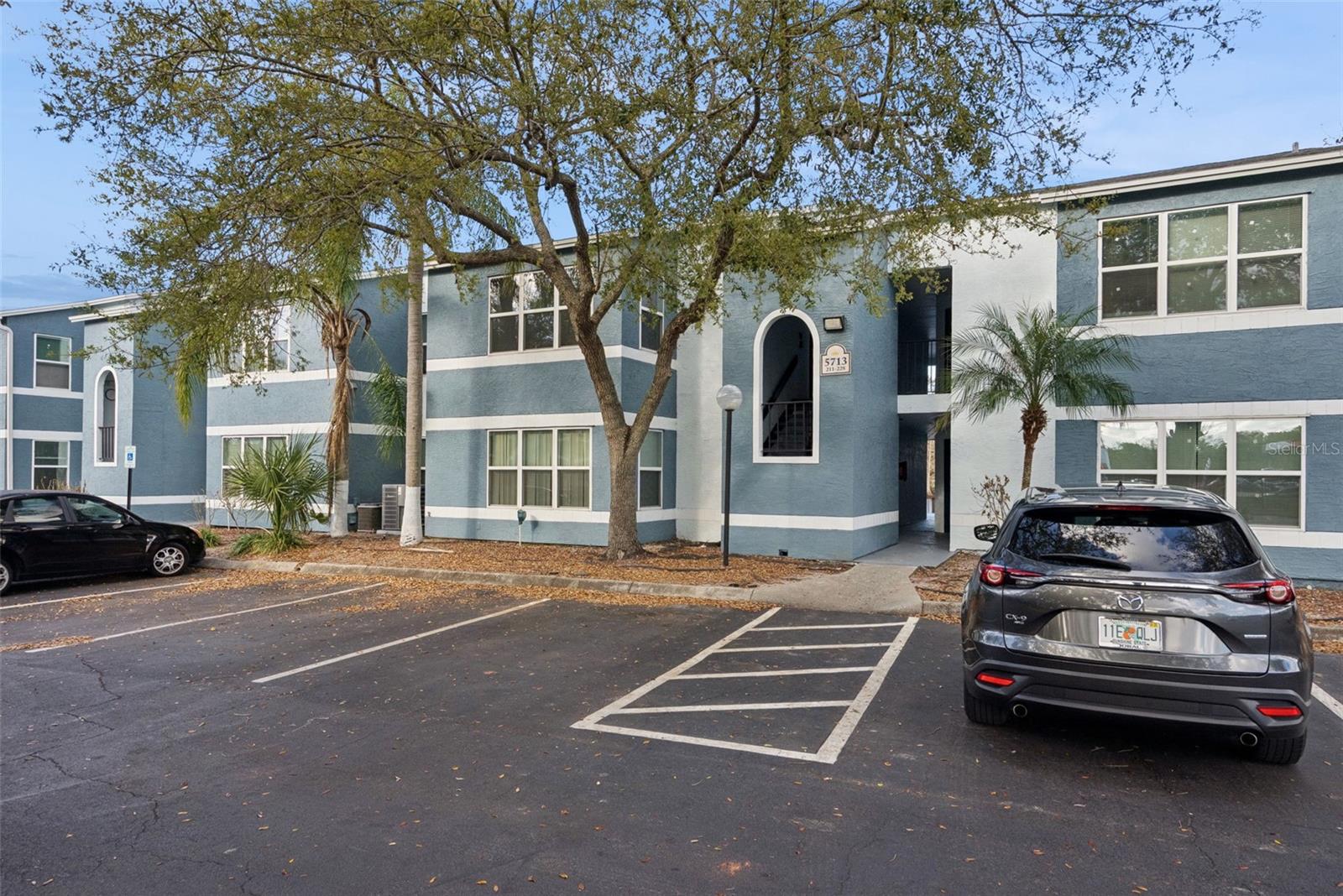 4642 COMMANDER DR #938