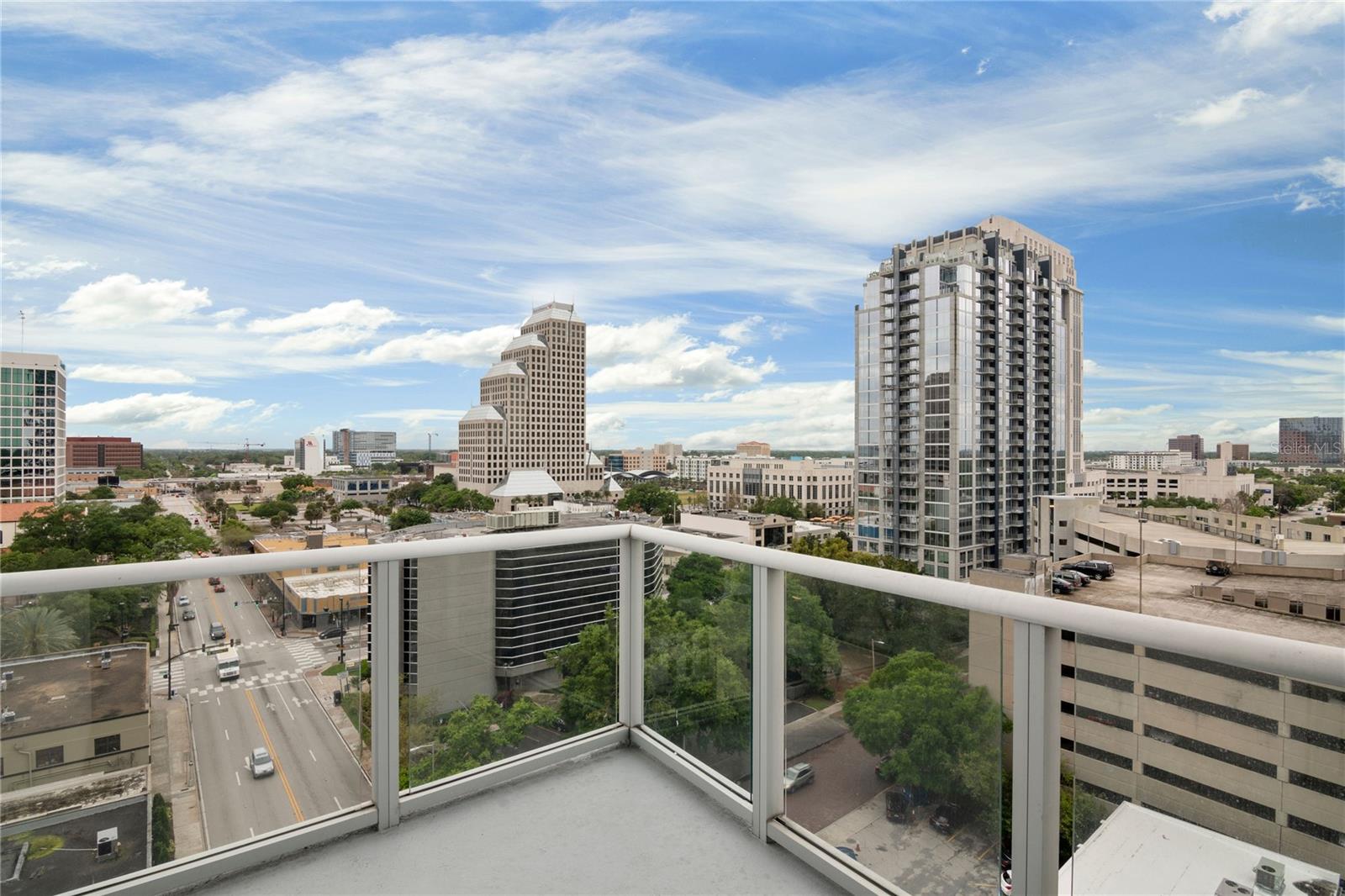 150 E ROBINSON ST #1026