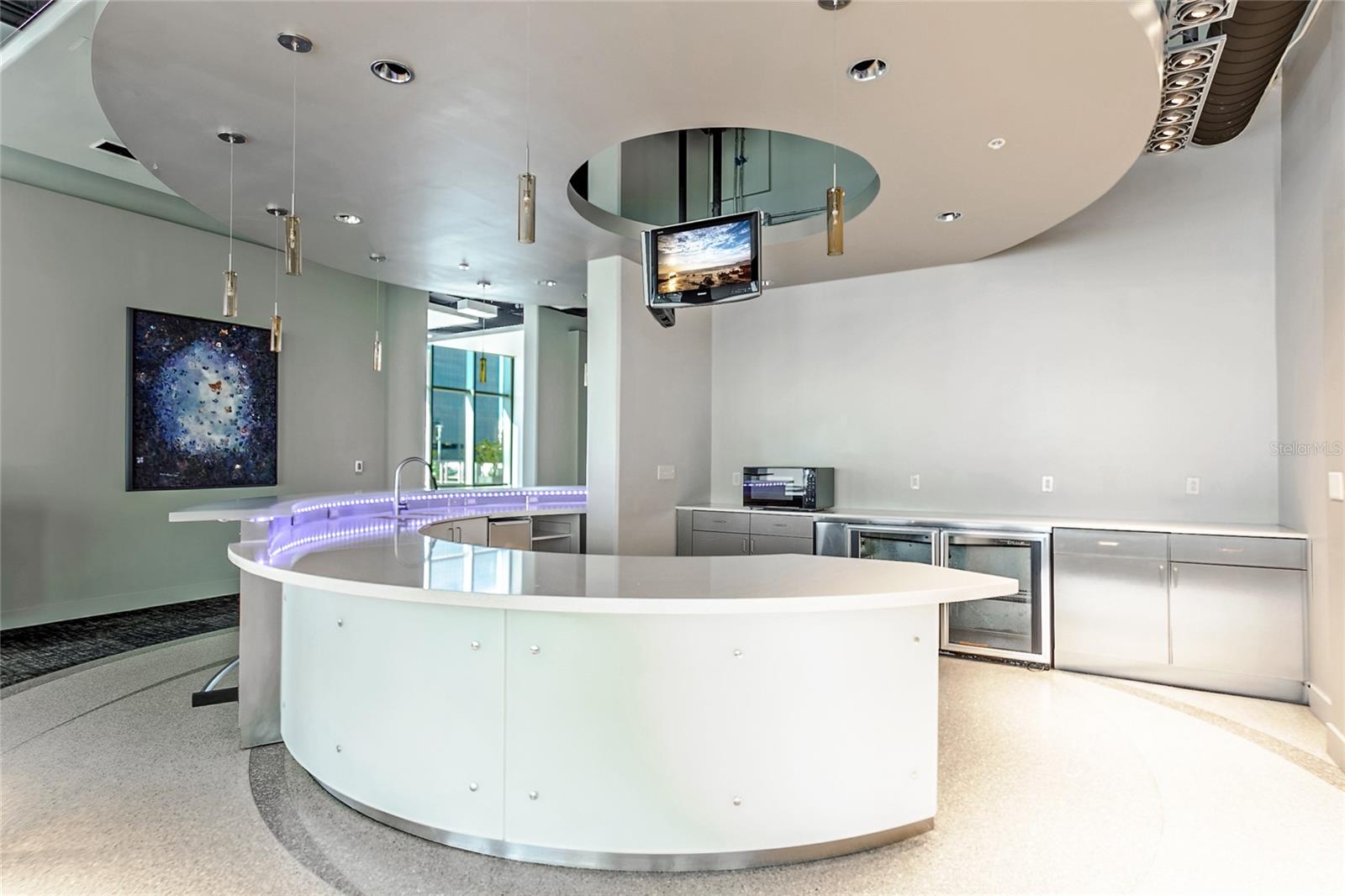 150 E ROBINSON ST #1026