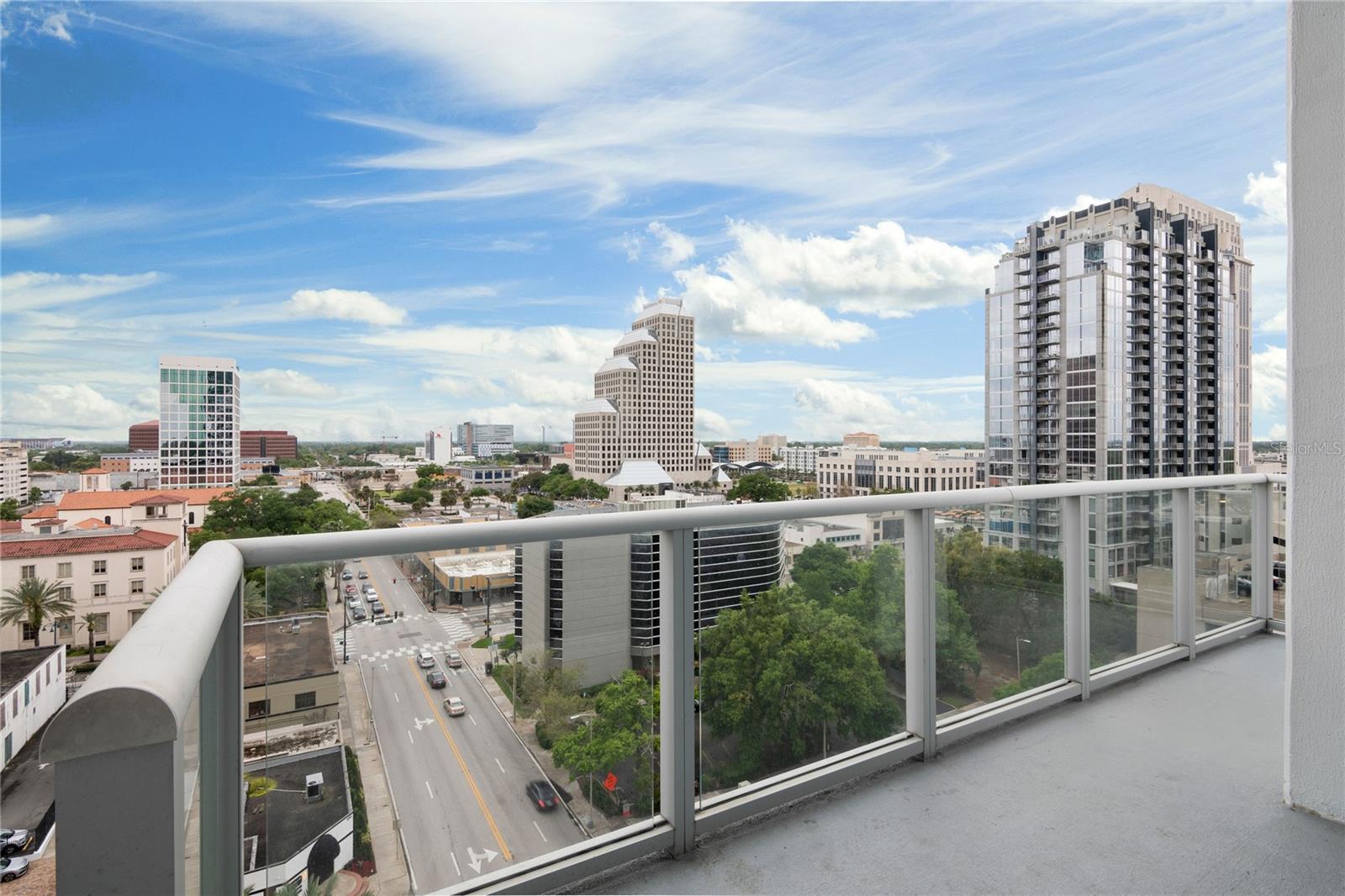 150 E ROBINSON ST #1026