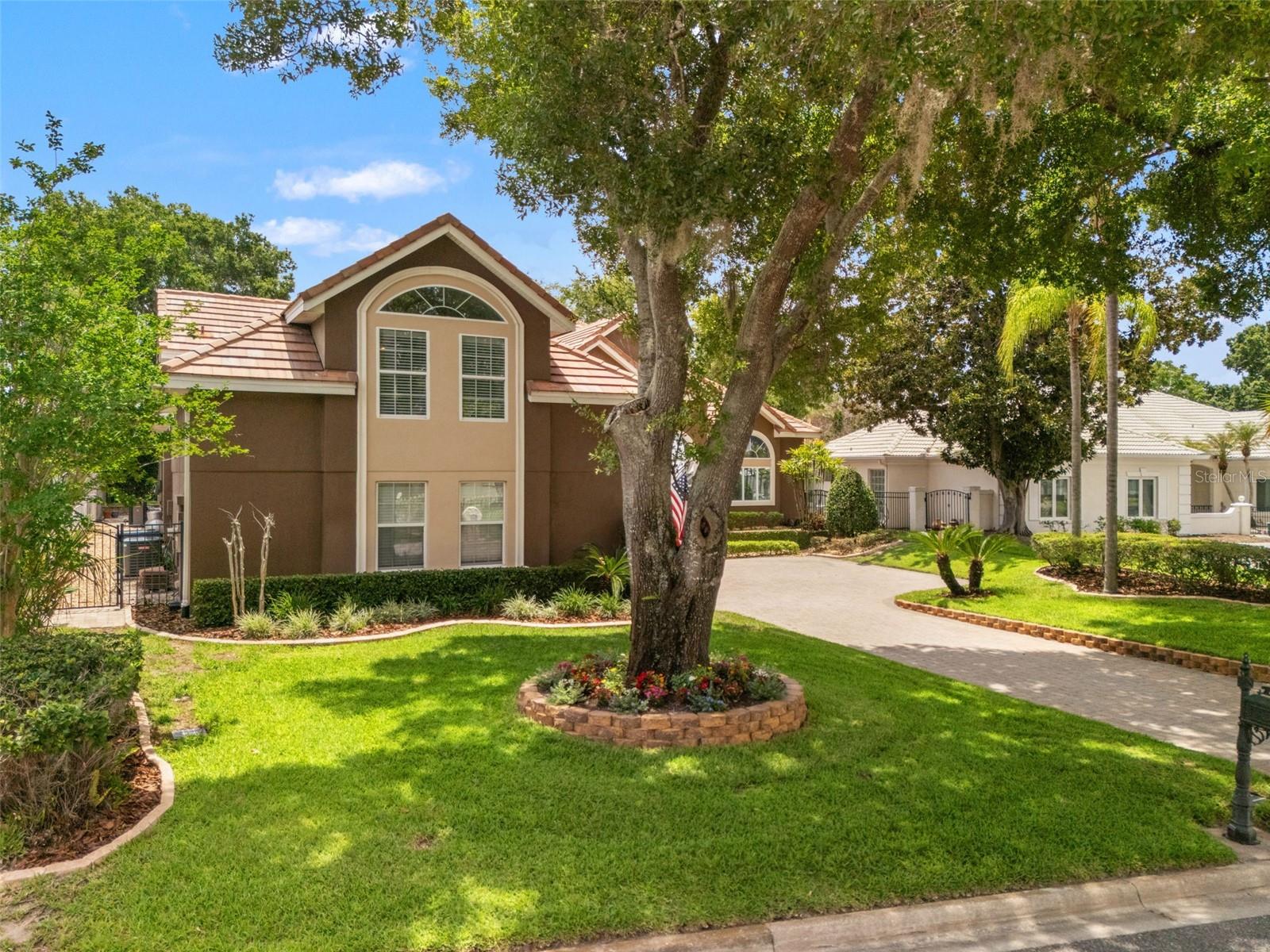 9223 HIDDEN BAY LN