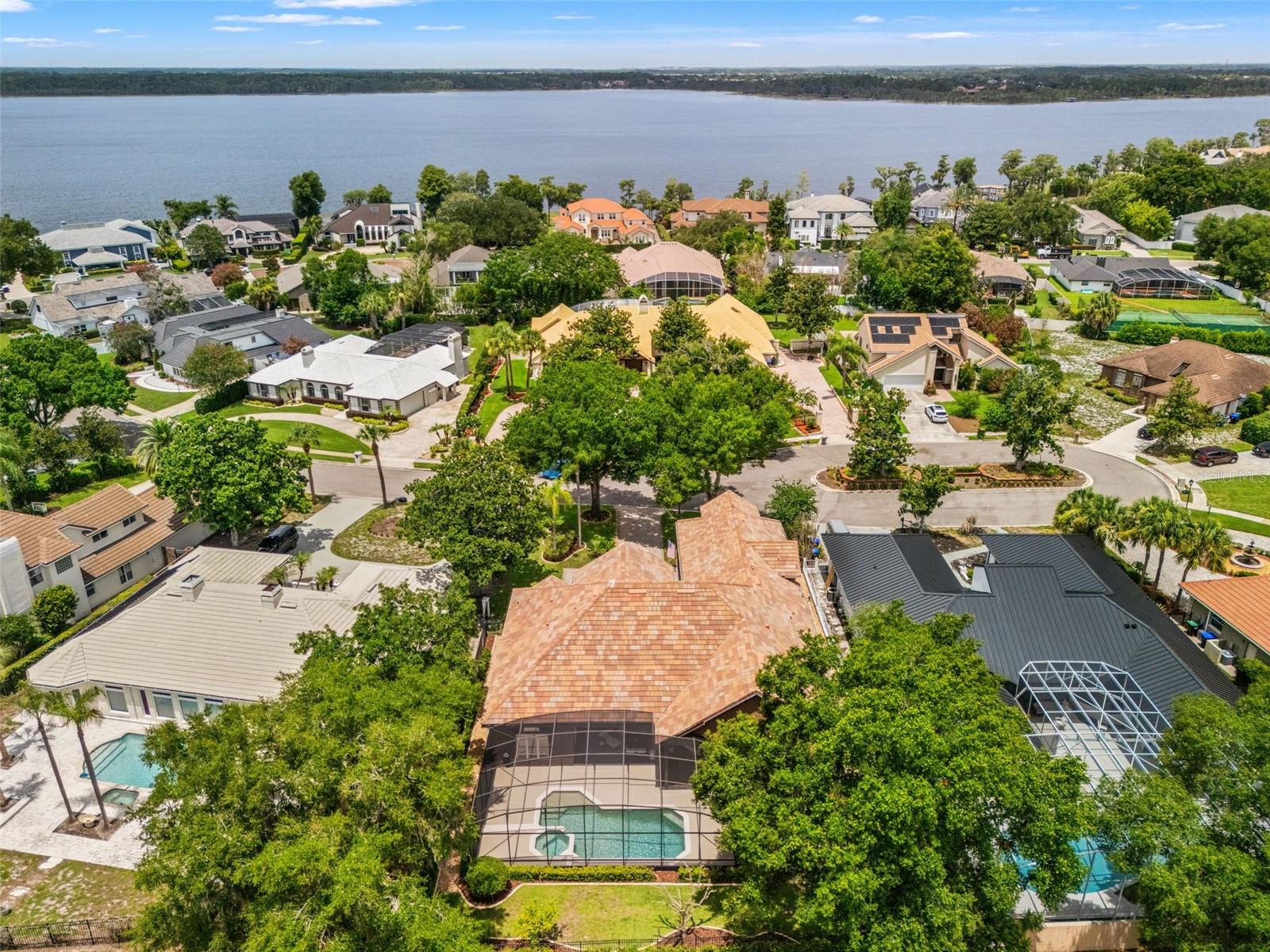 9223 HIDDEN BAY LN