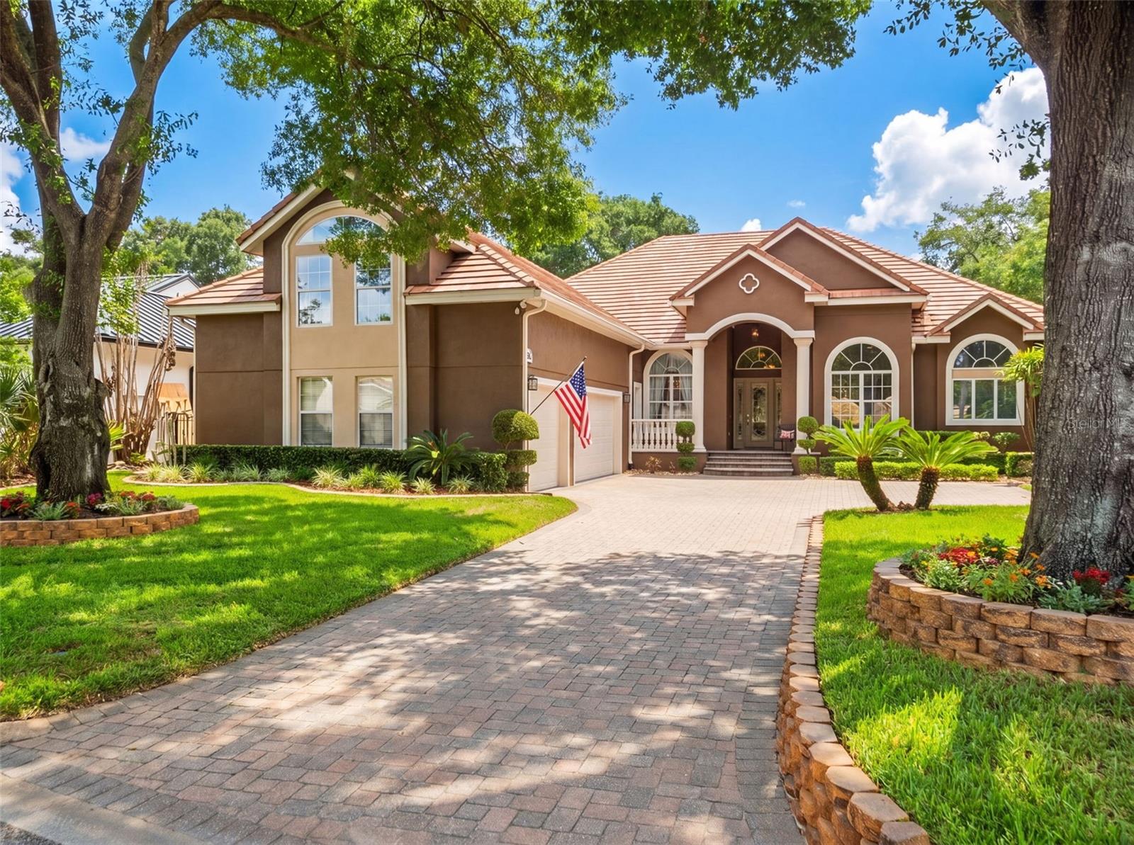 9223 HIDDEN BAY LN