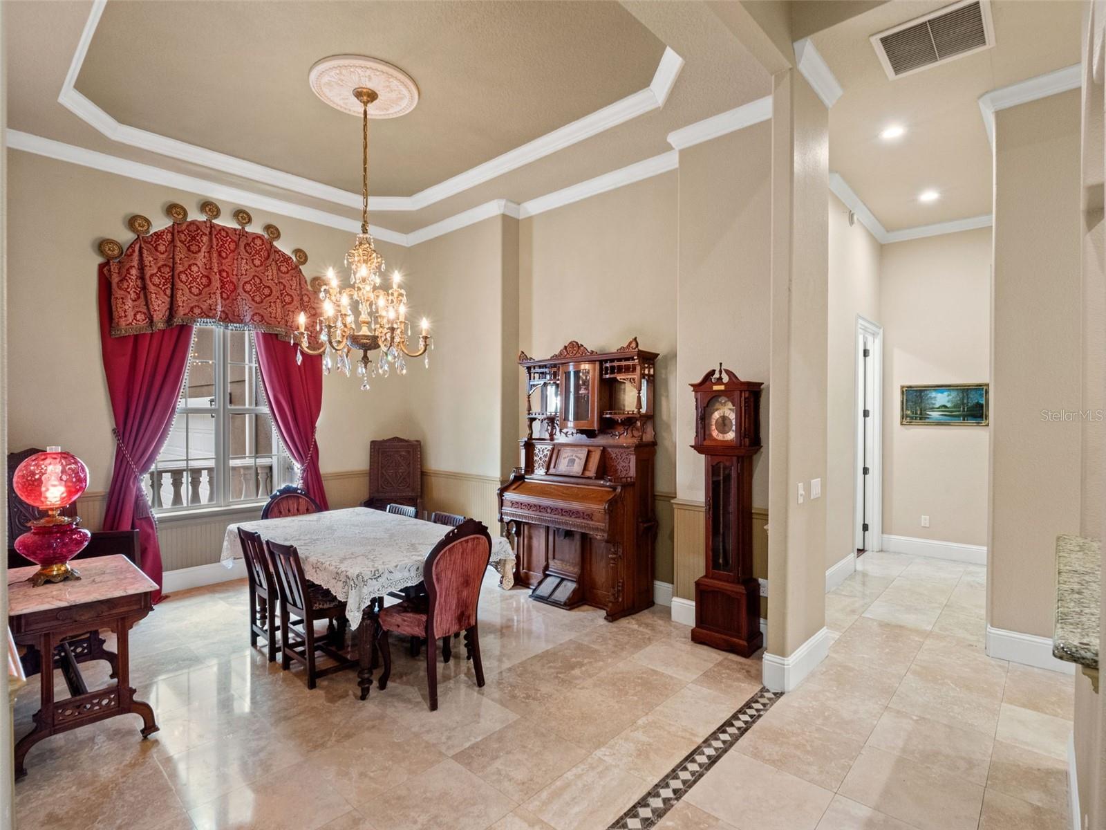 9223 HIDDEN BAY LN