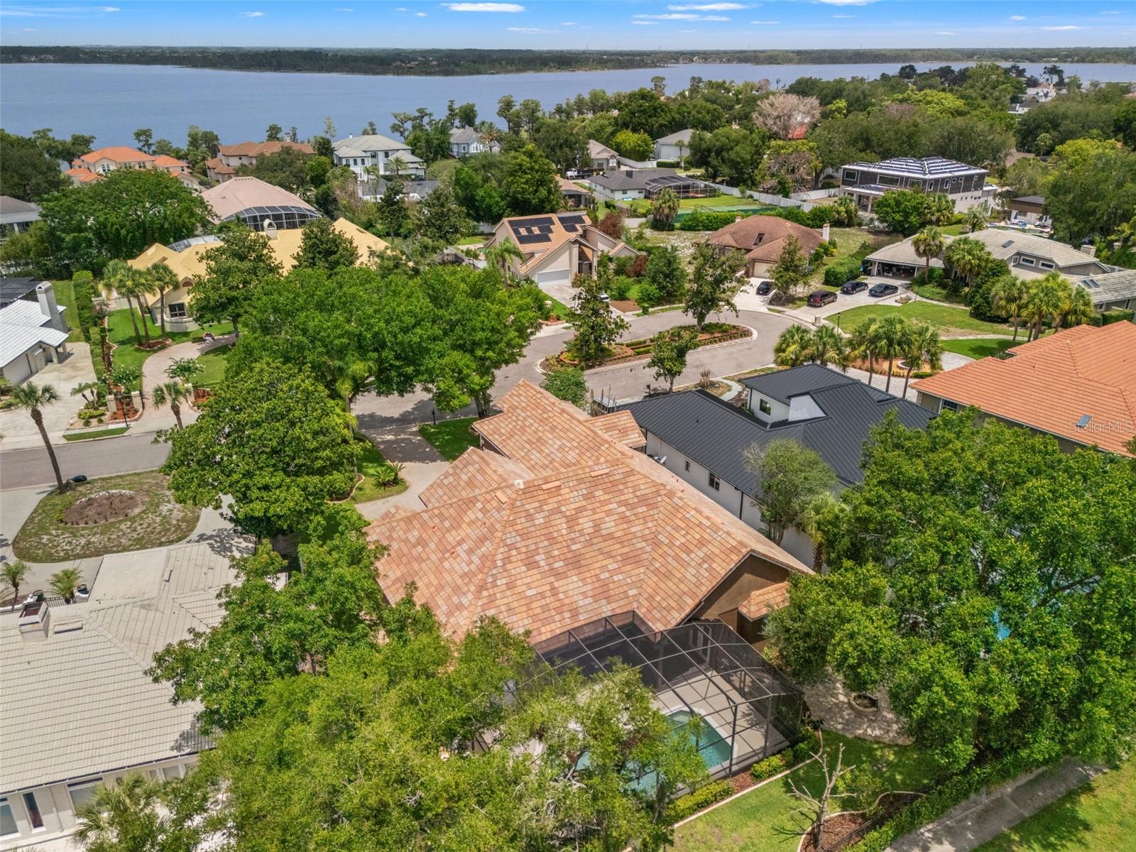 9223 HIDDEN BAY LN