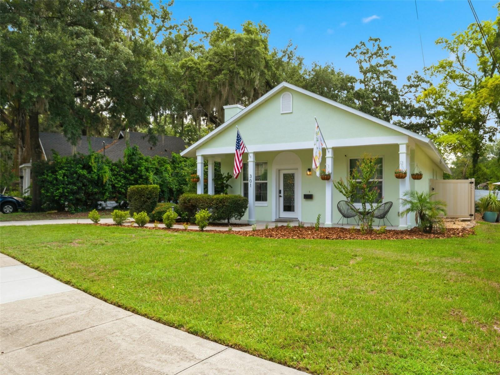 301 S LAWSONA BLVD