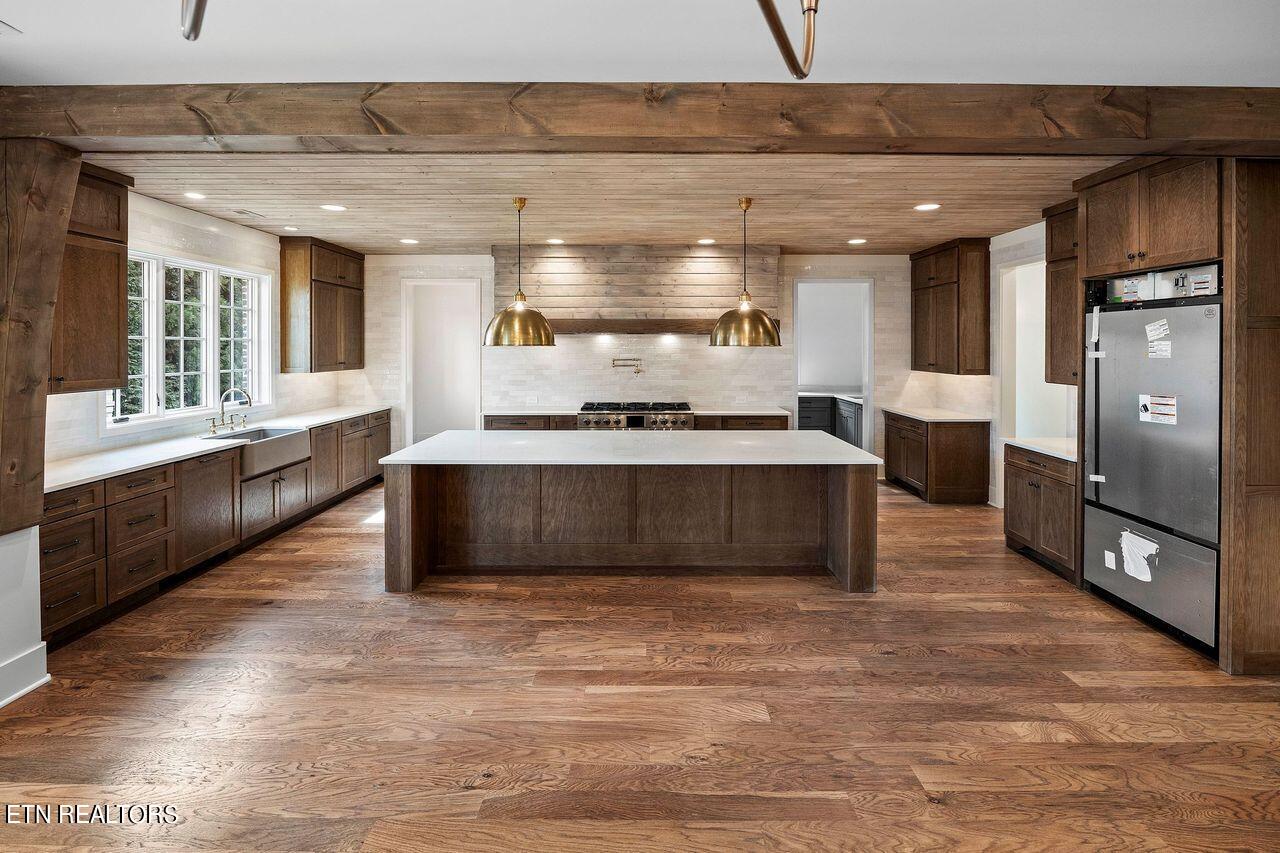 1315 Legacy Cove Way