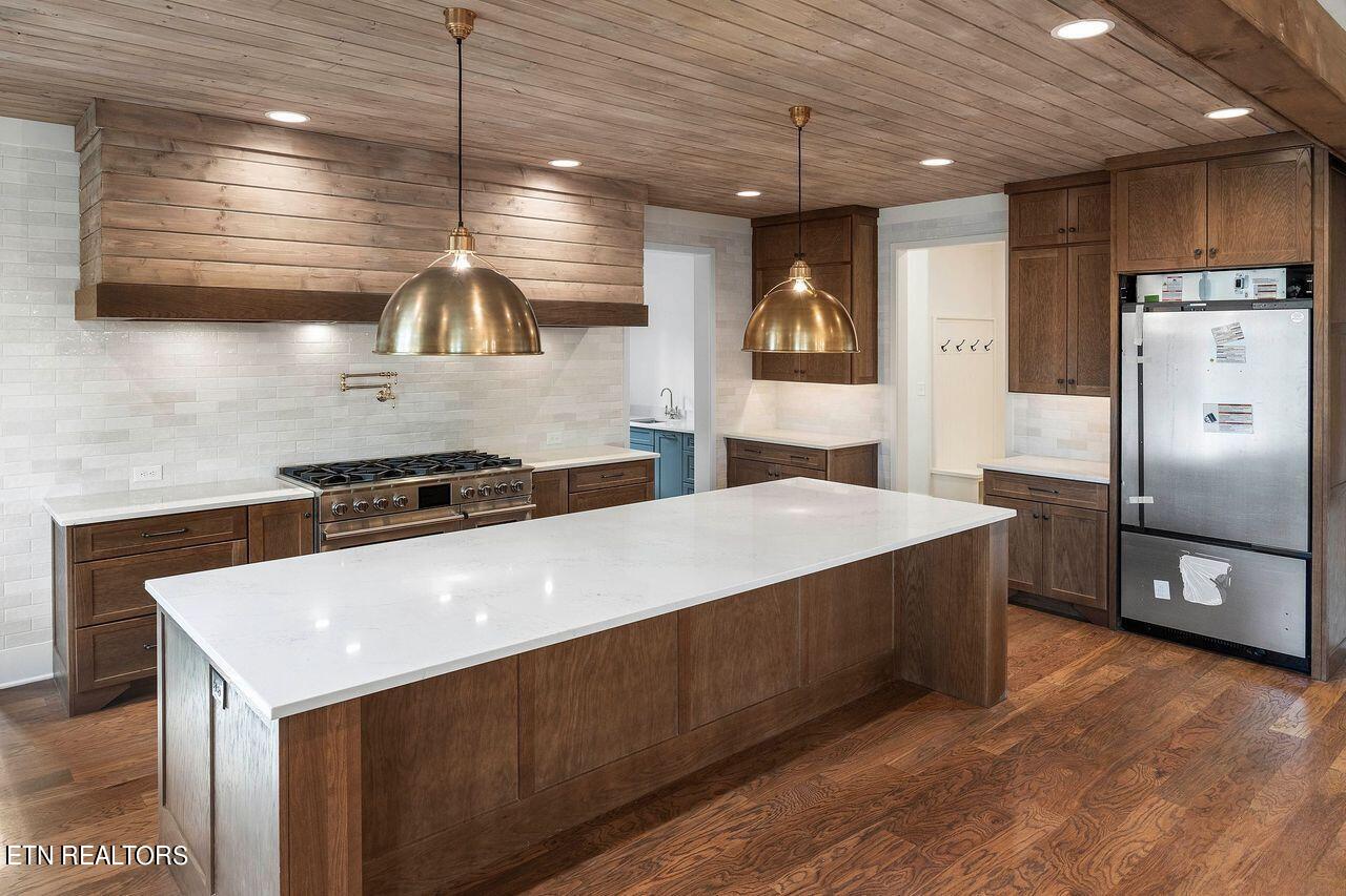 1315 Legacy Cove Way