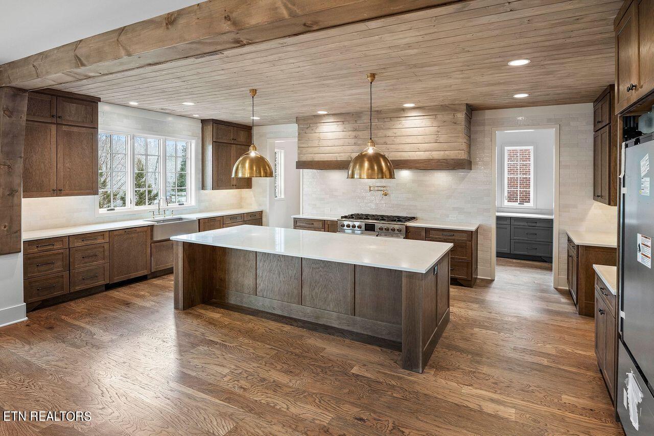 1315 Legacy Cove Way