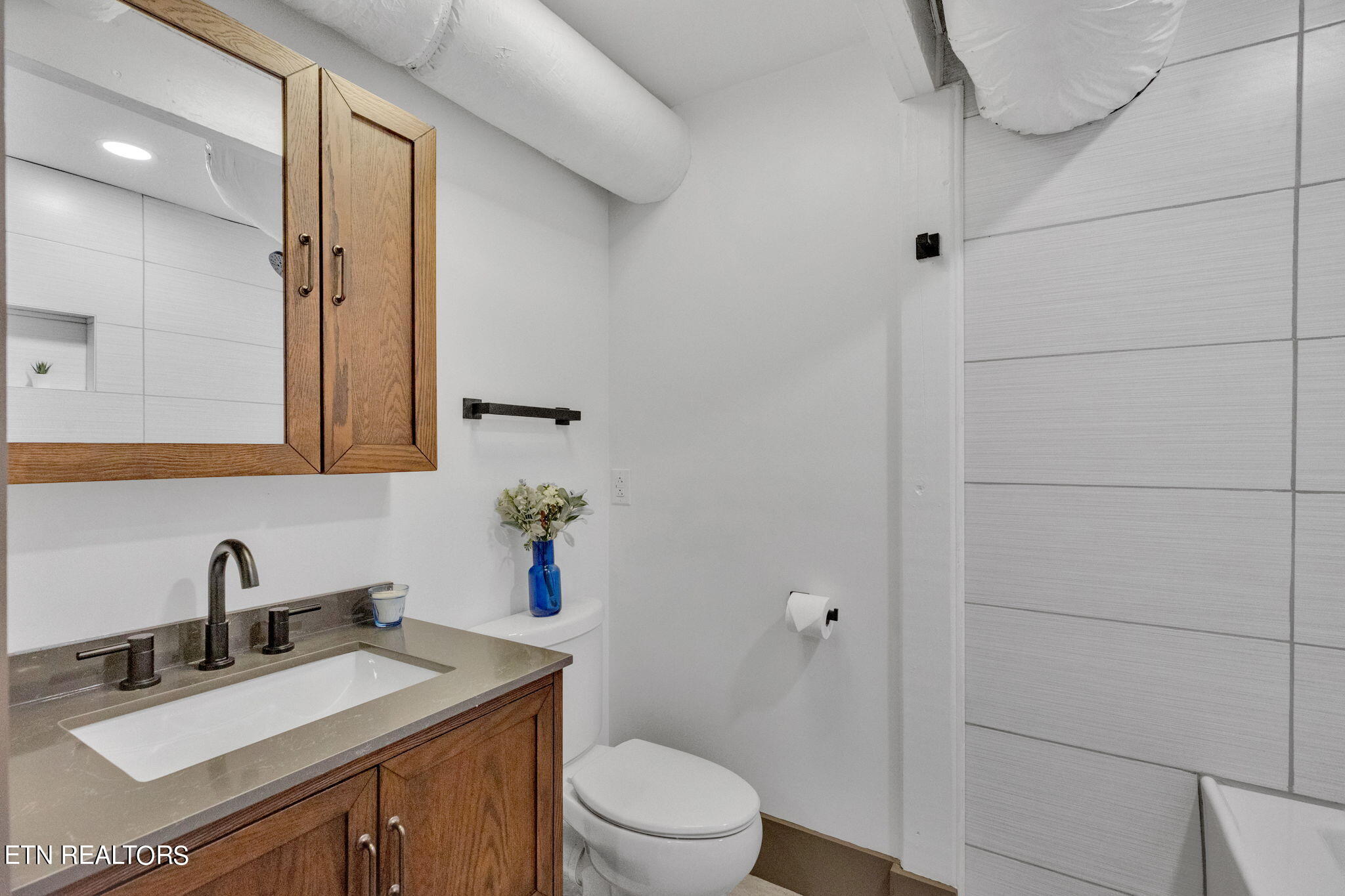 2536 Bernhurst Drive