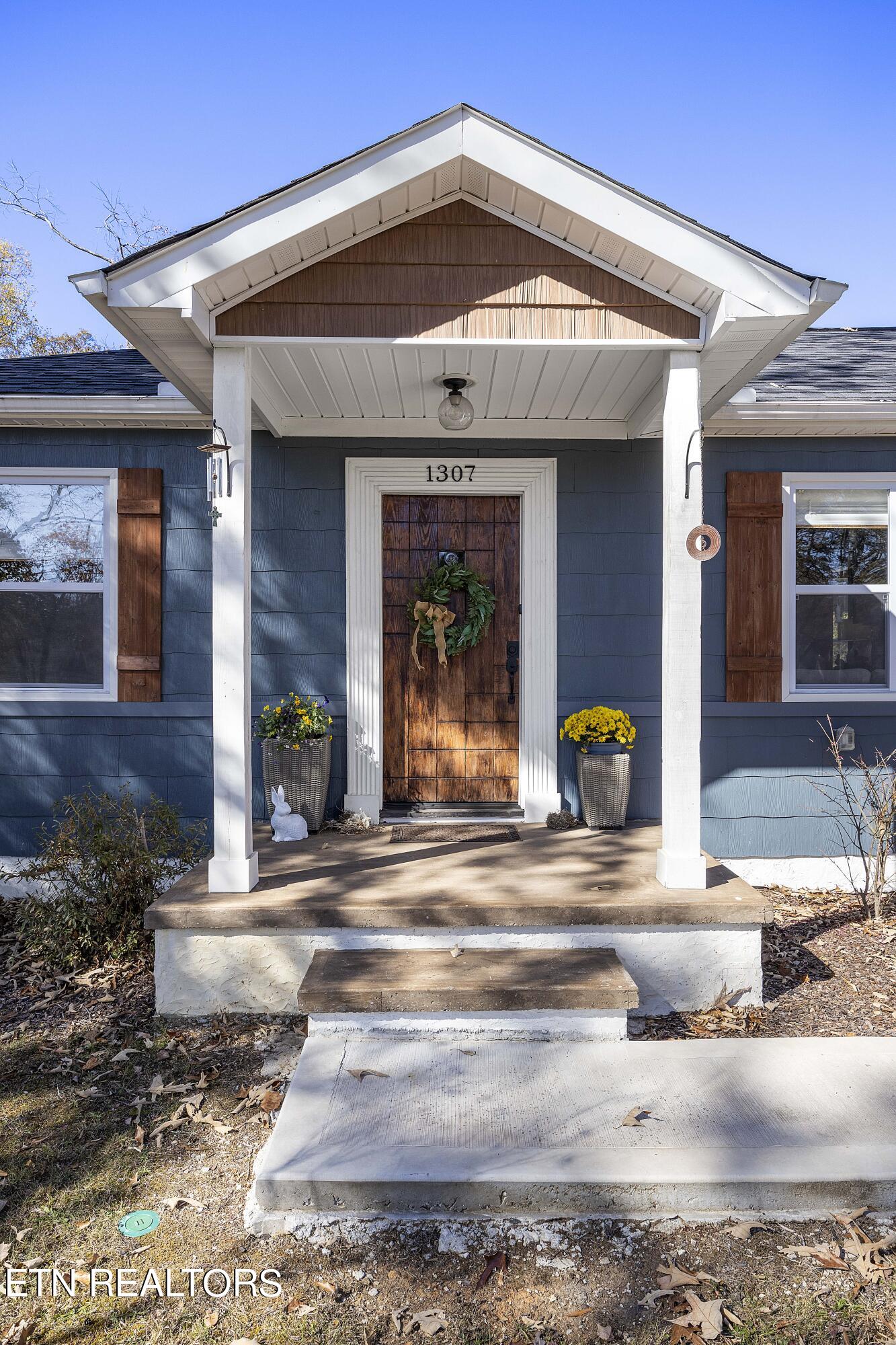 1307 Woodcrest Drive