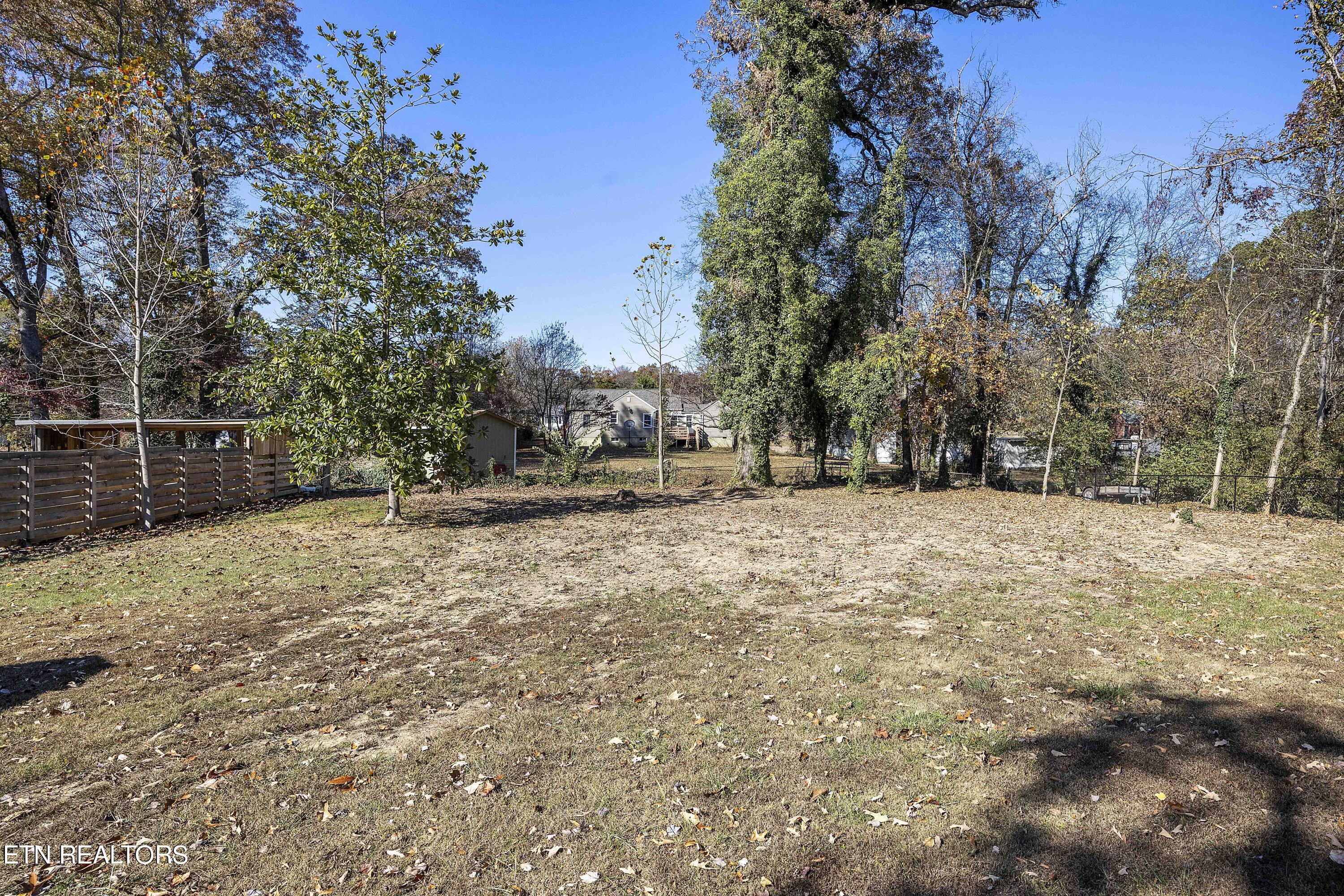 1307 Woodcrest Drive