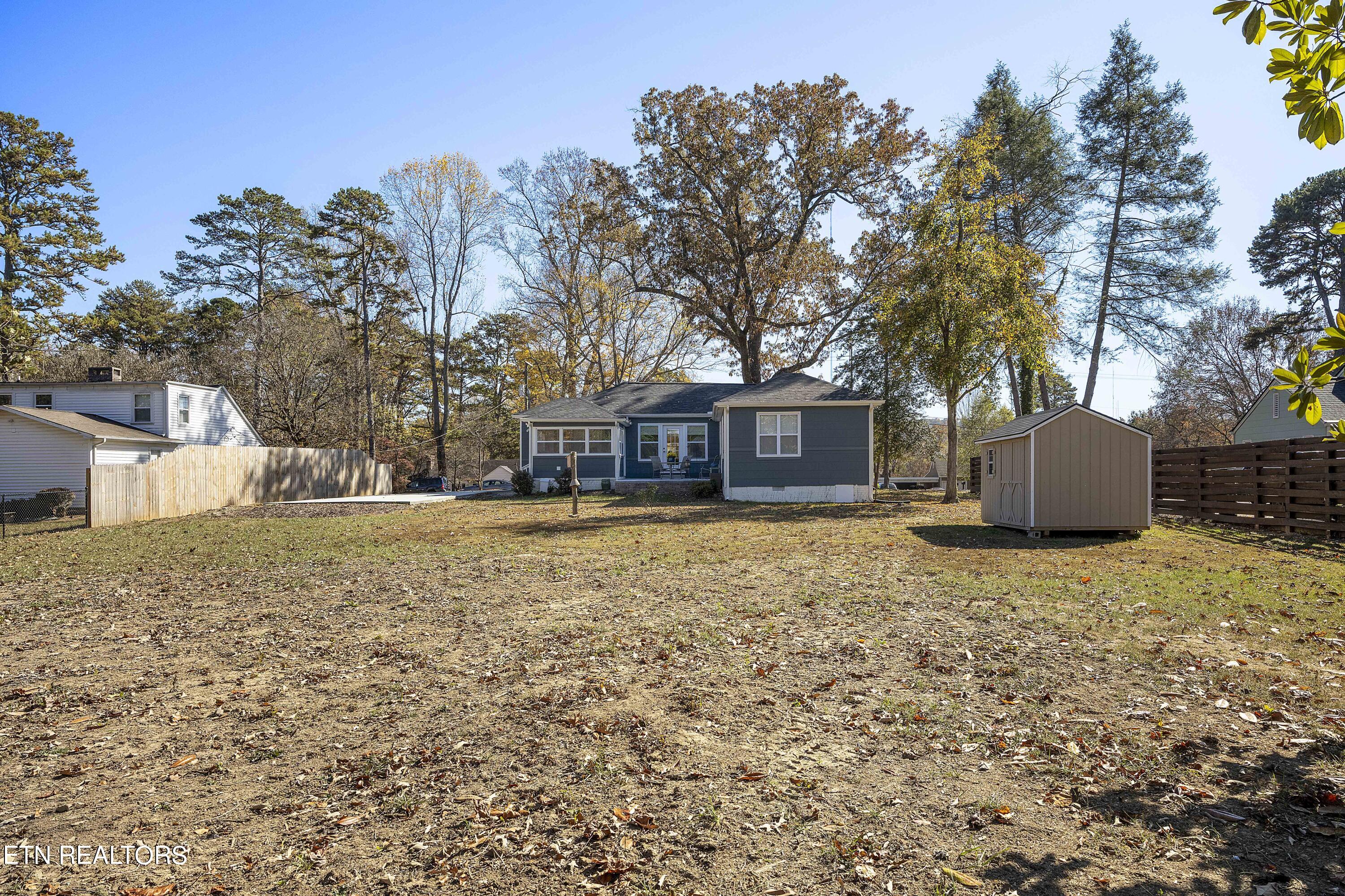 1307 Woodcrest Drive