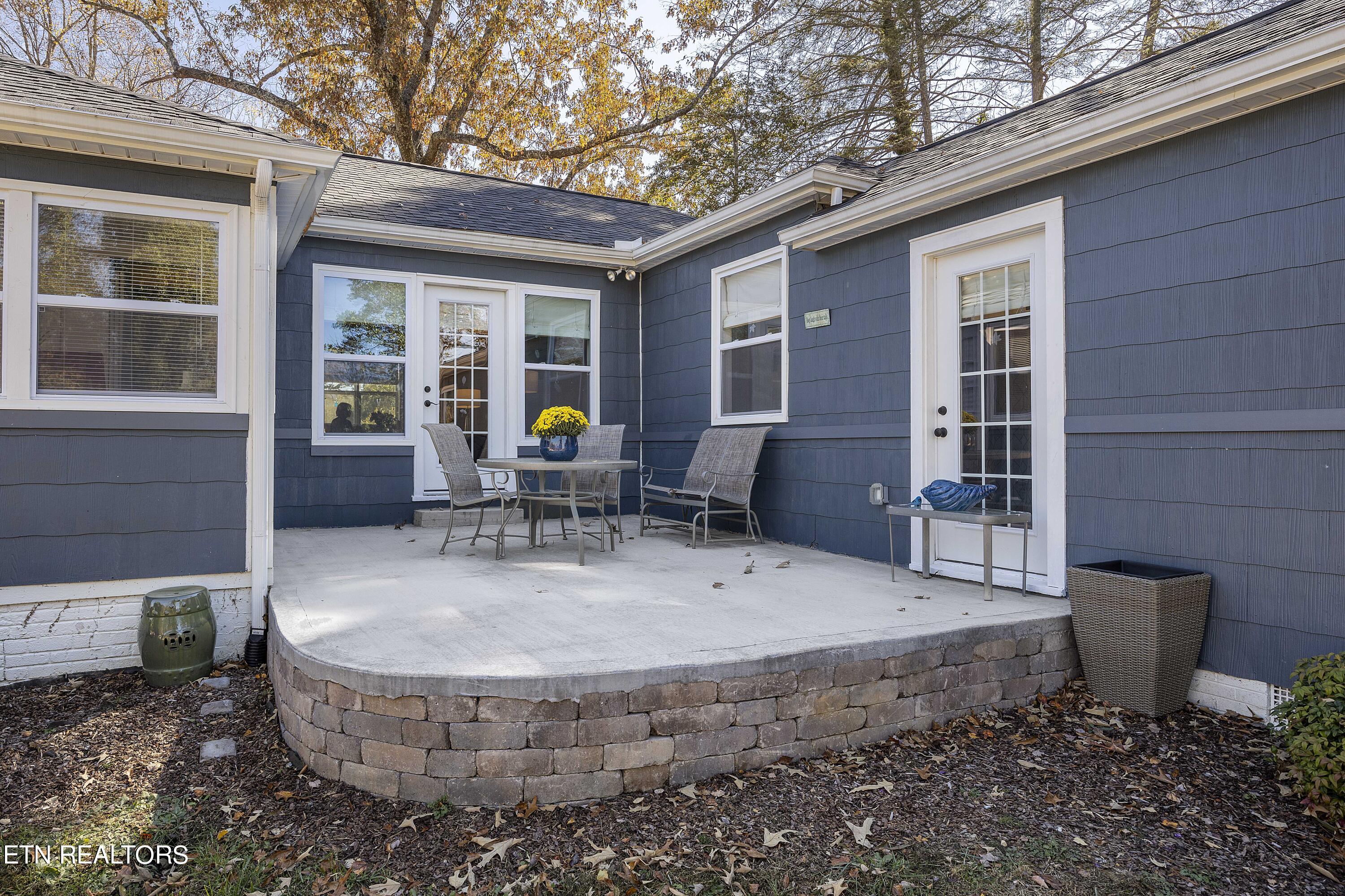 1307 Woodcrest Drive