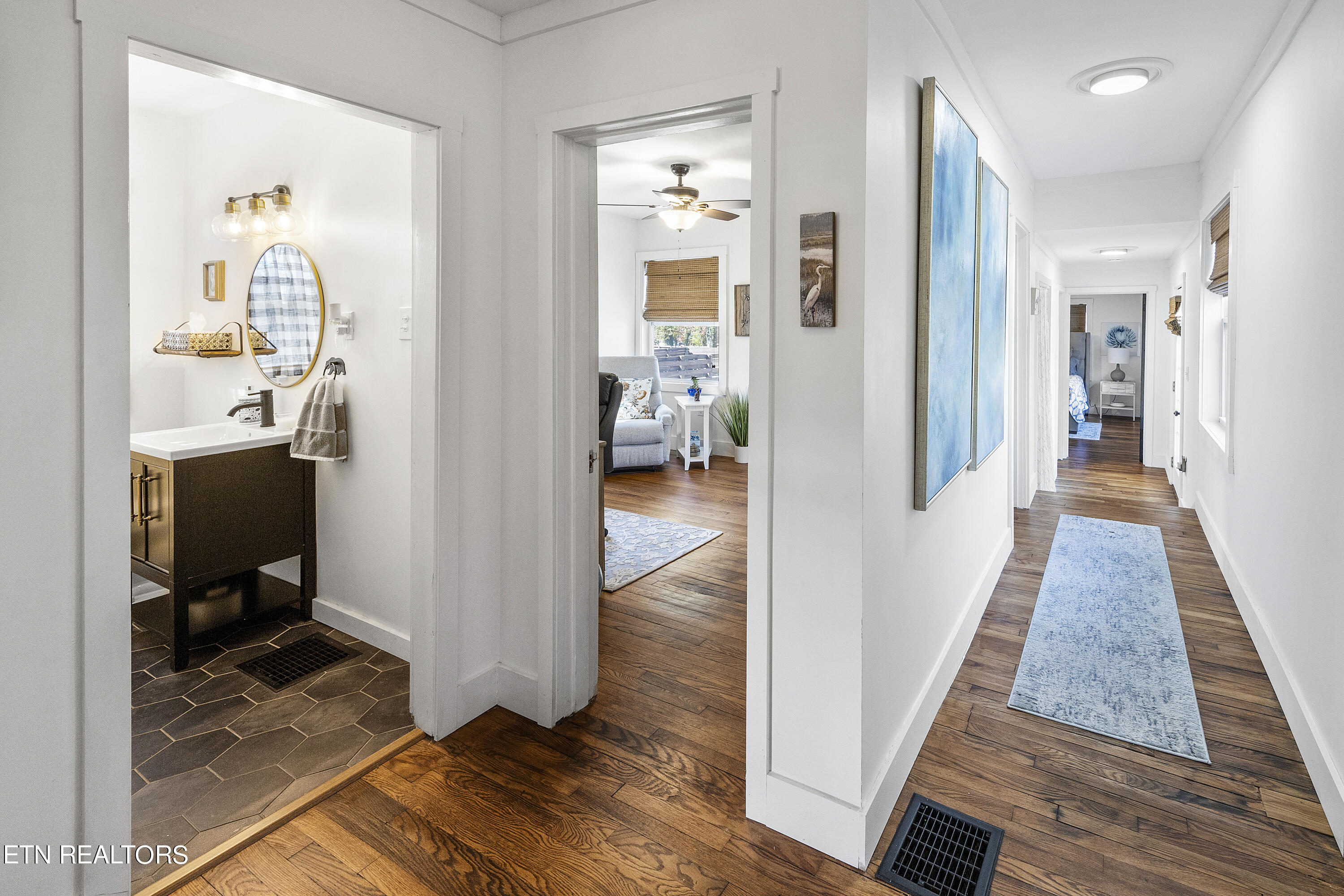 1307 Woodcrest Drive