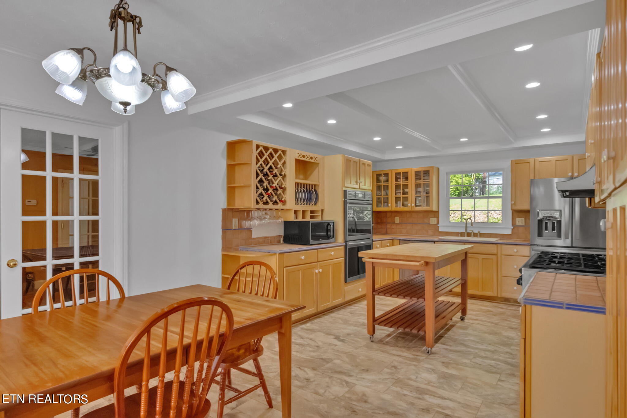 111 NW Greenbrier Drive