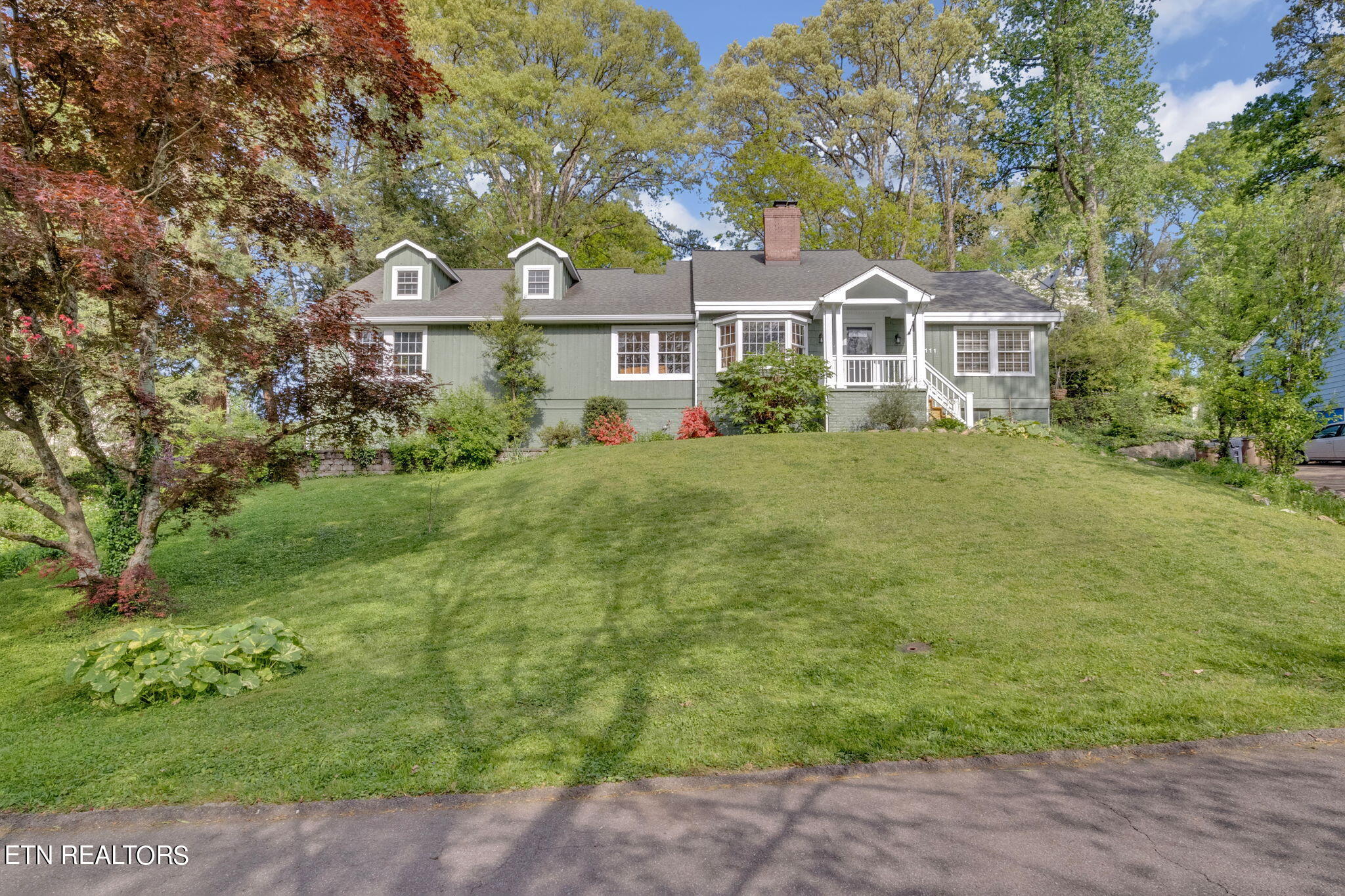 111 NW Greenbrier Drive