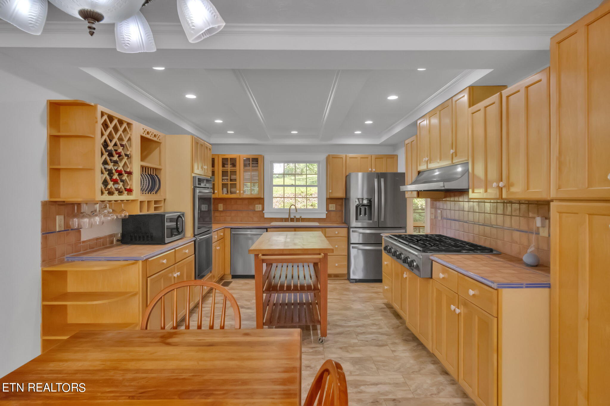 111 NW Greenbrier Drive