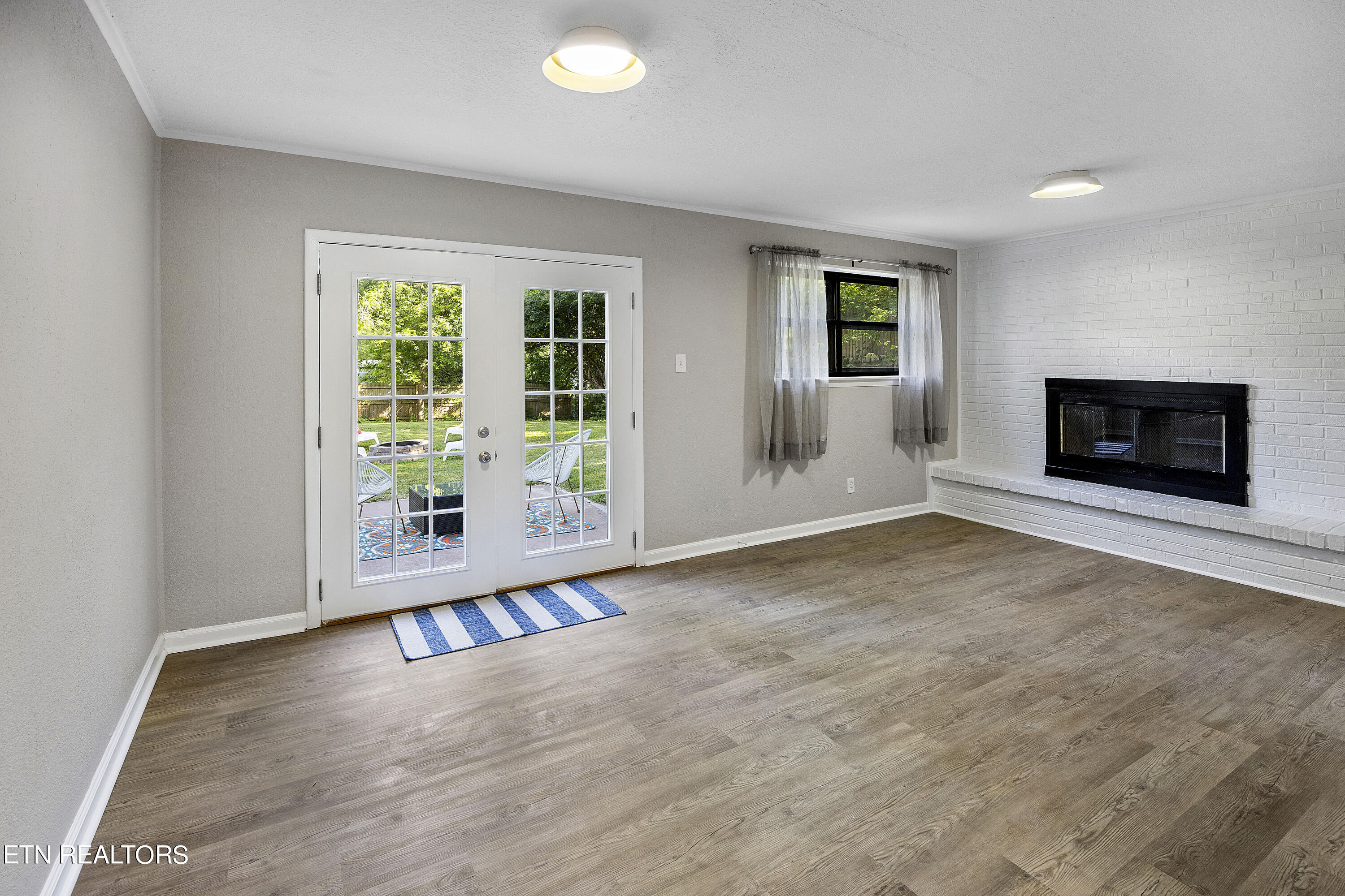 11546 Midhurst Drive