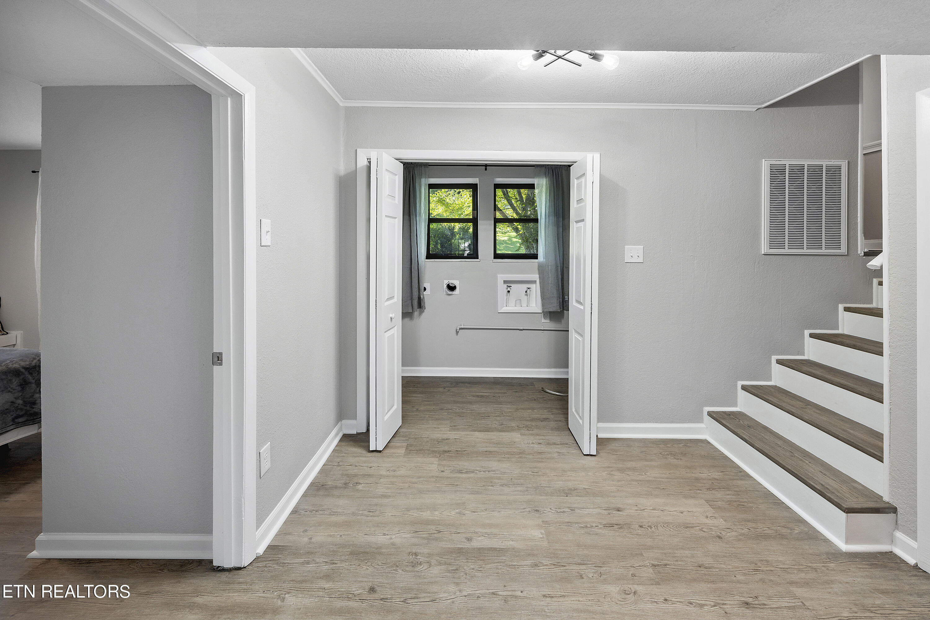 11546 Midhurst Drive