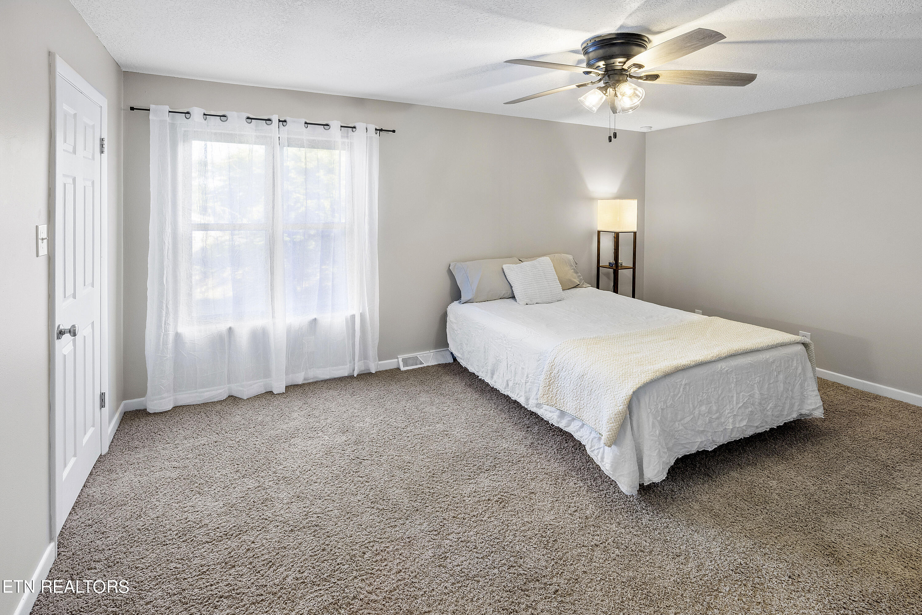 11546 Midhurst Drive