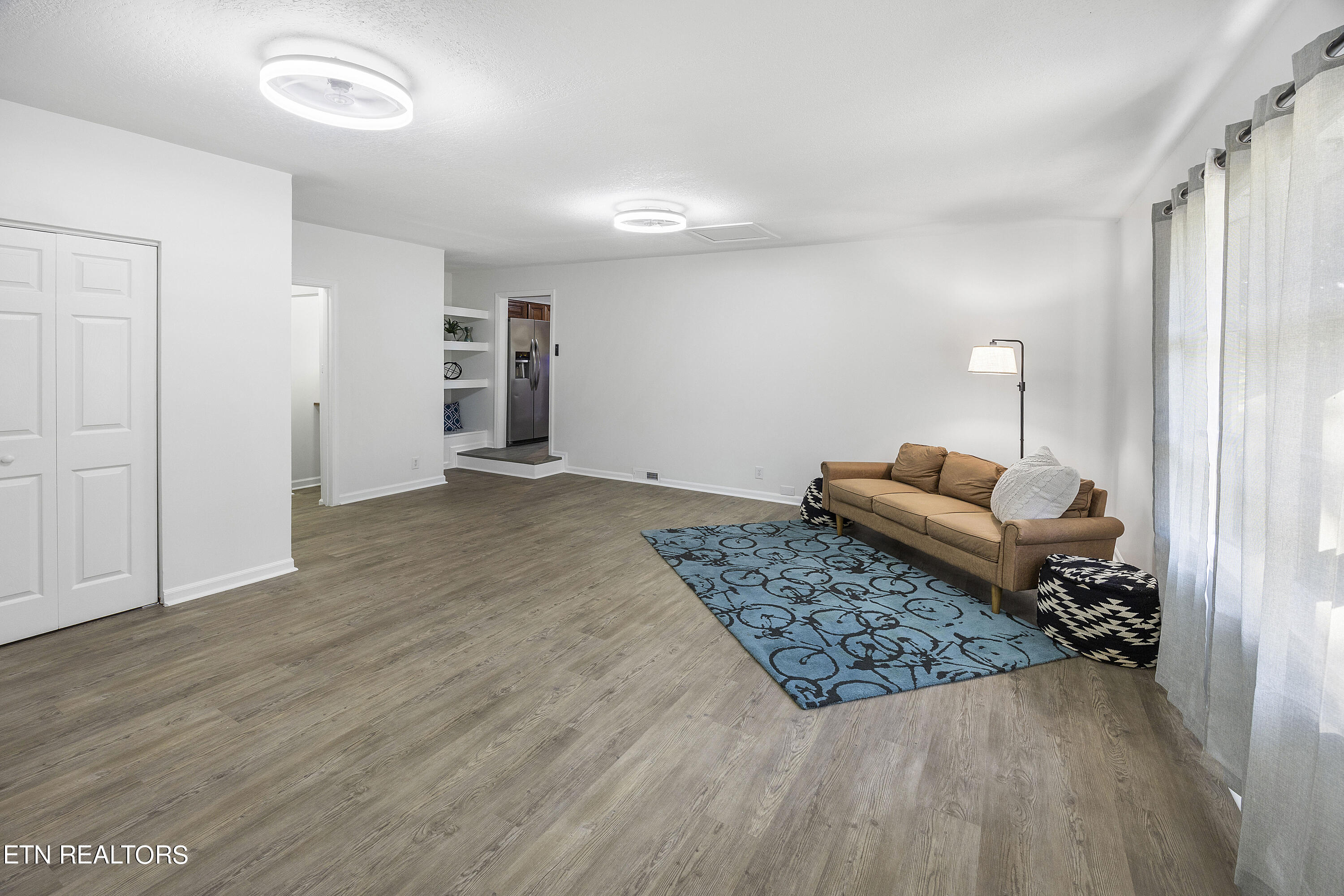 11546 Midhurst Drive