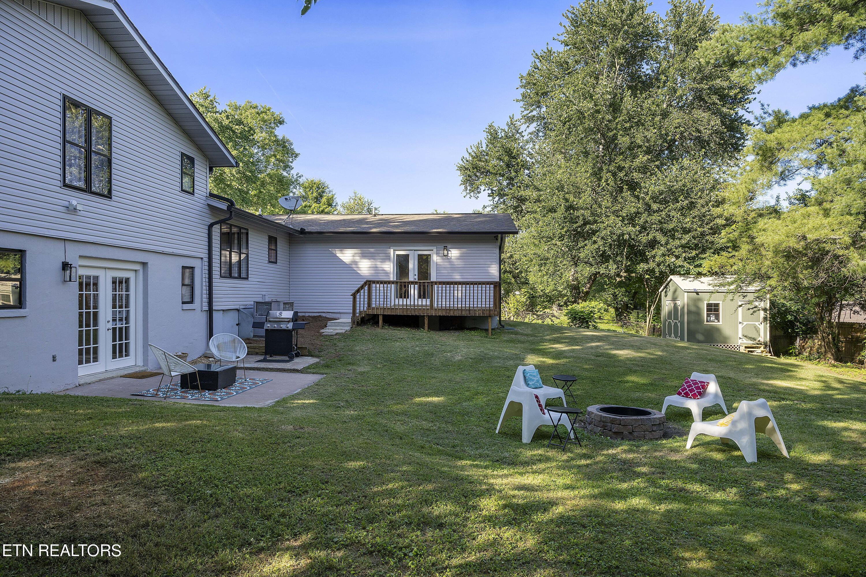 11546 Midhurst Drive