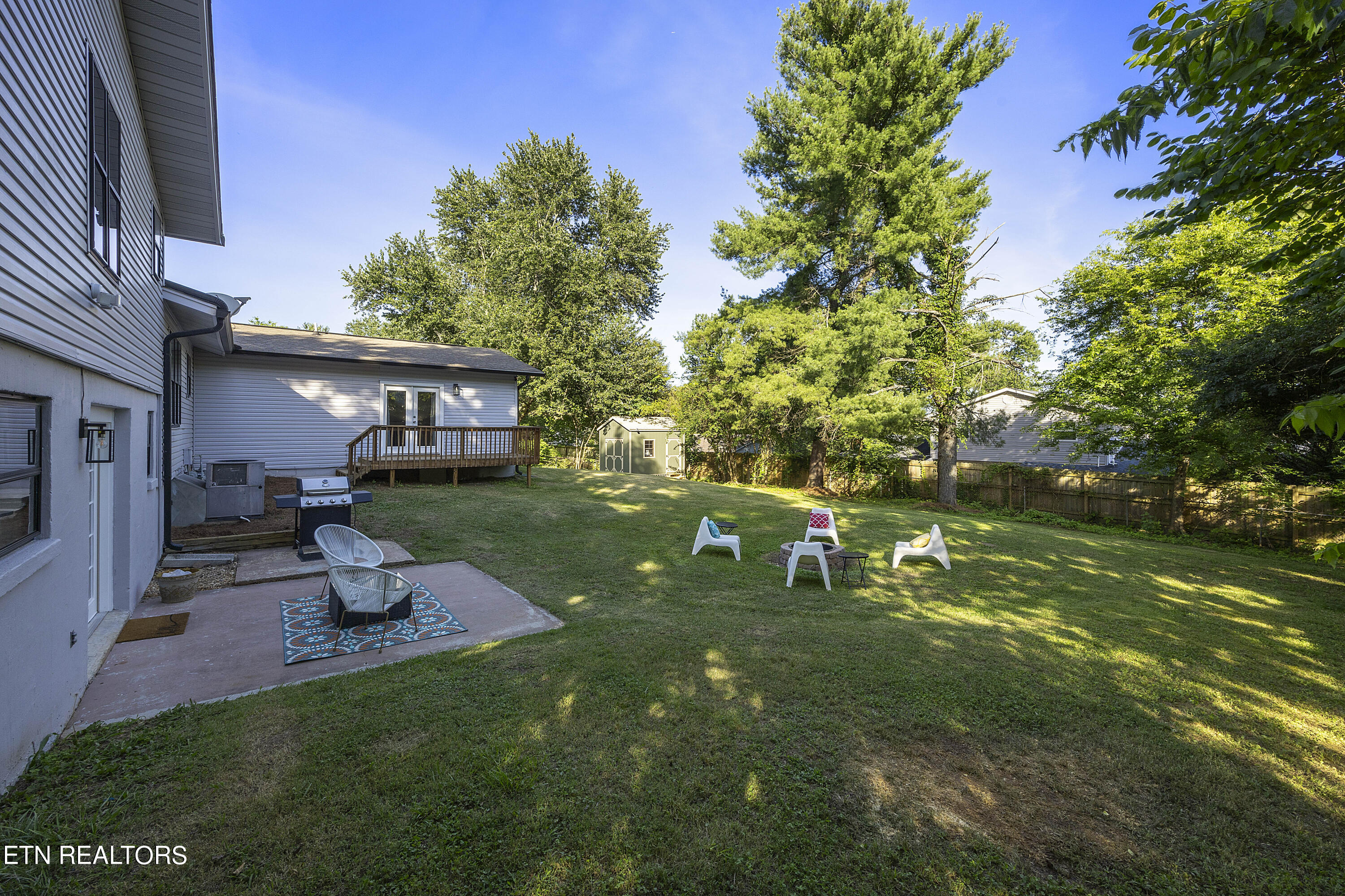 11546 Midhurst Drive