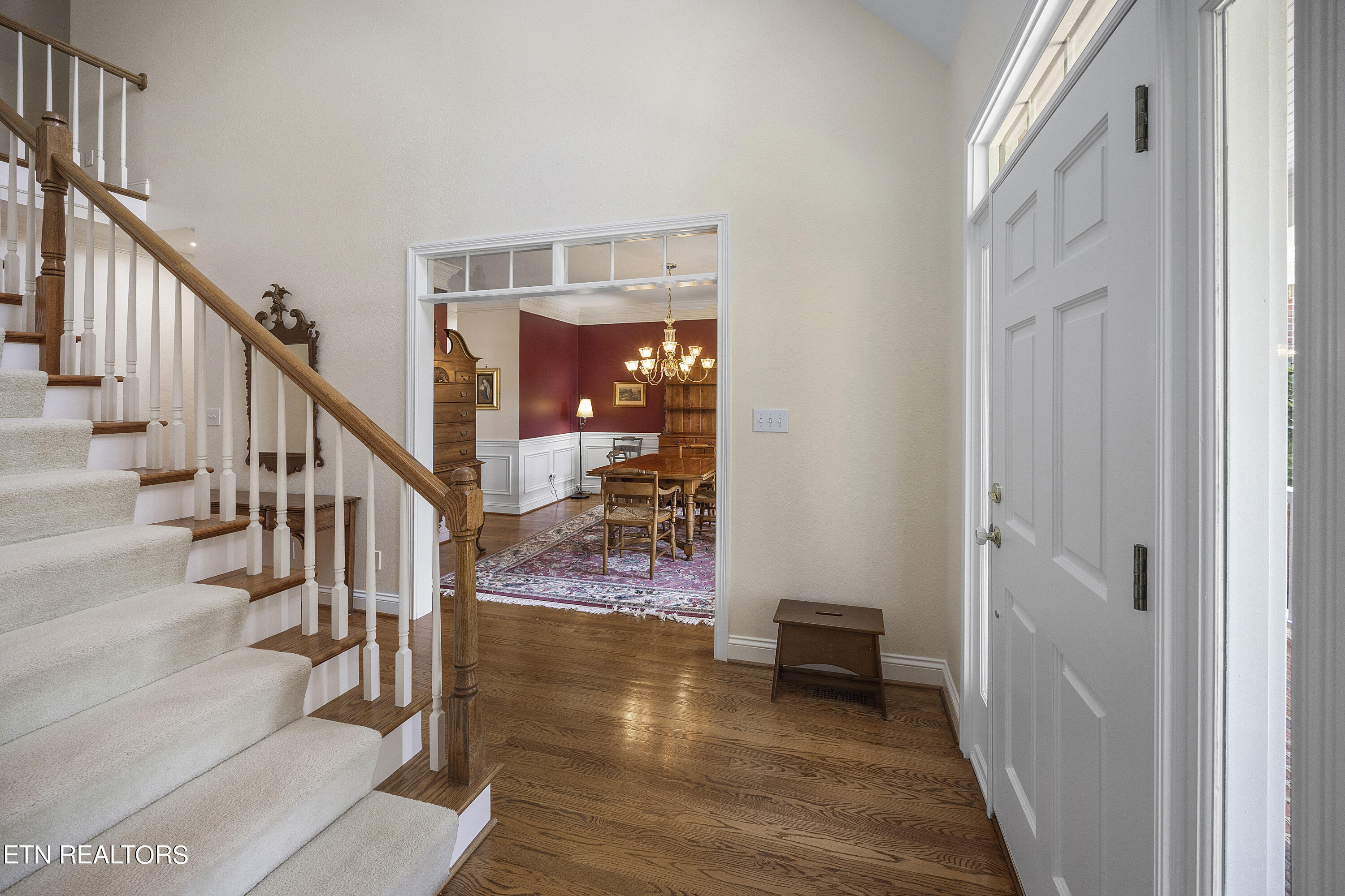 833 Weatherly Hills Blvd