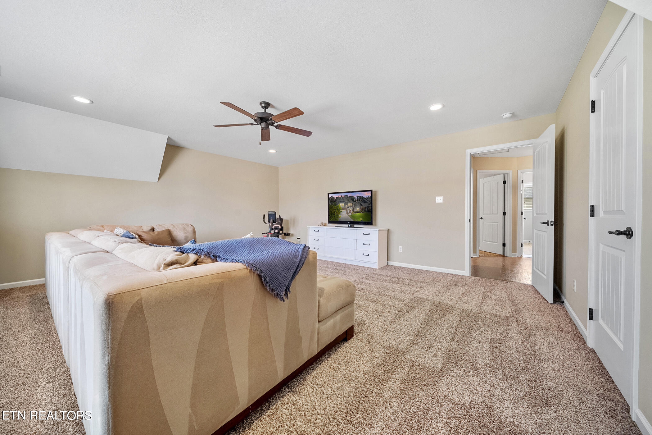 12318 Blacksburg Lane