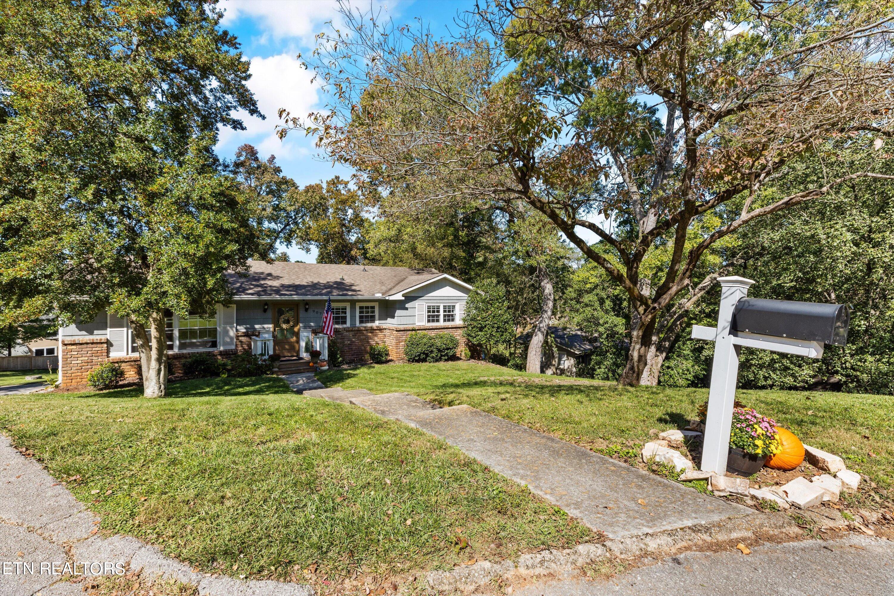 907 Cherry Laurel Lane