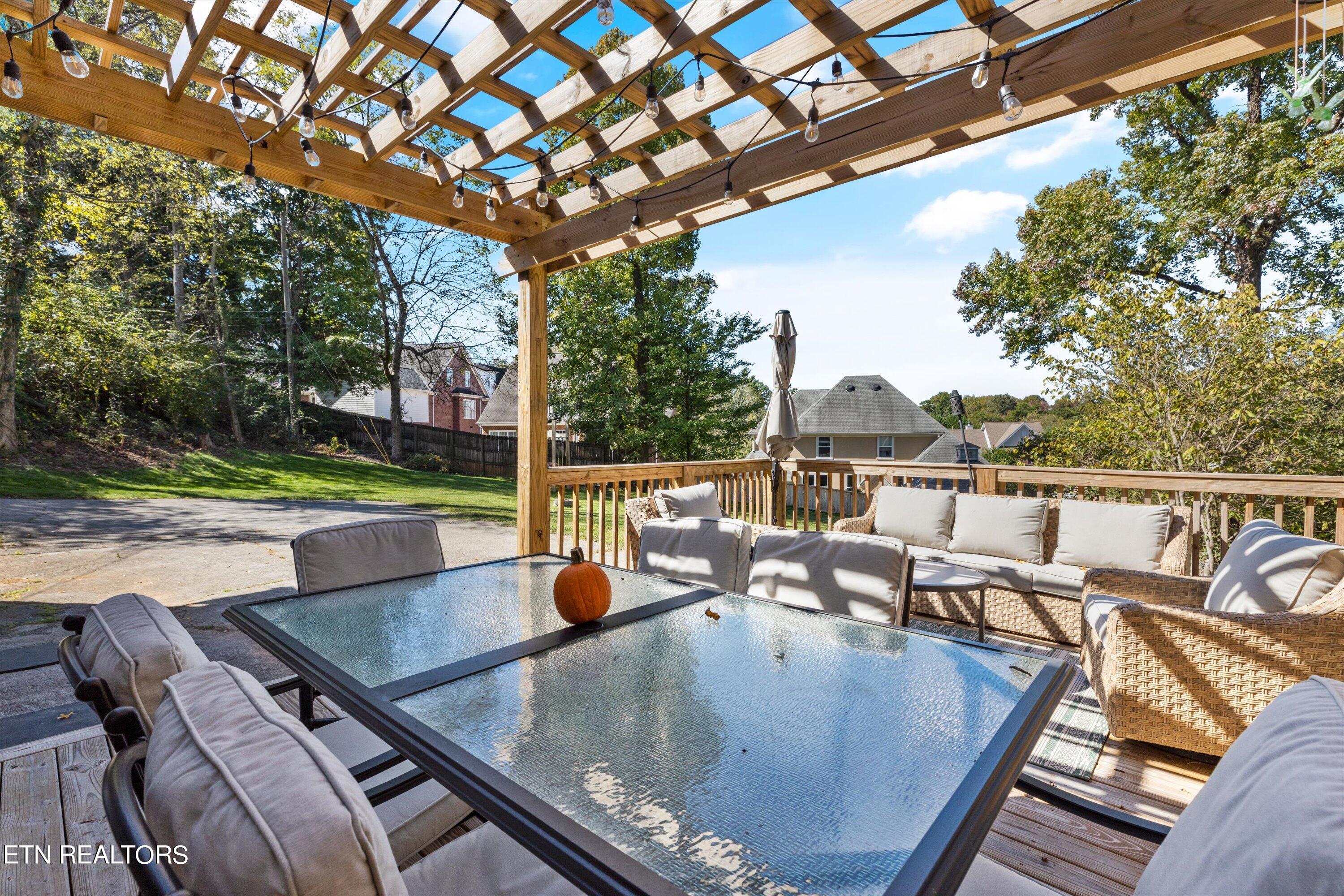 907 Cherry Laurel Lane