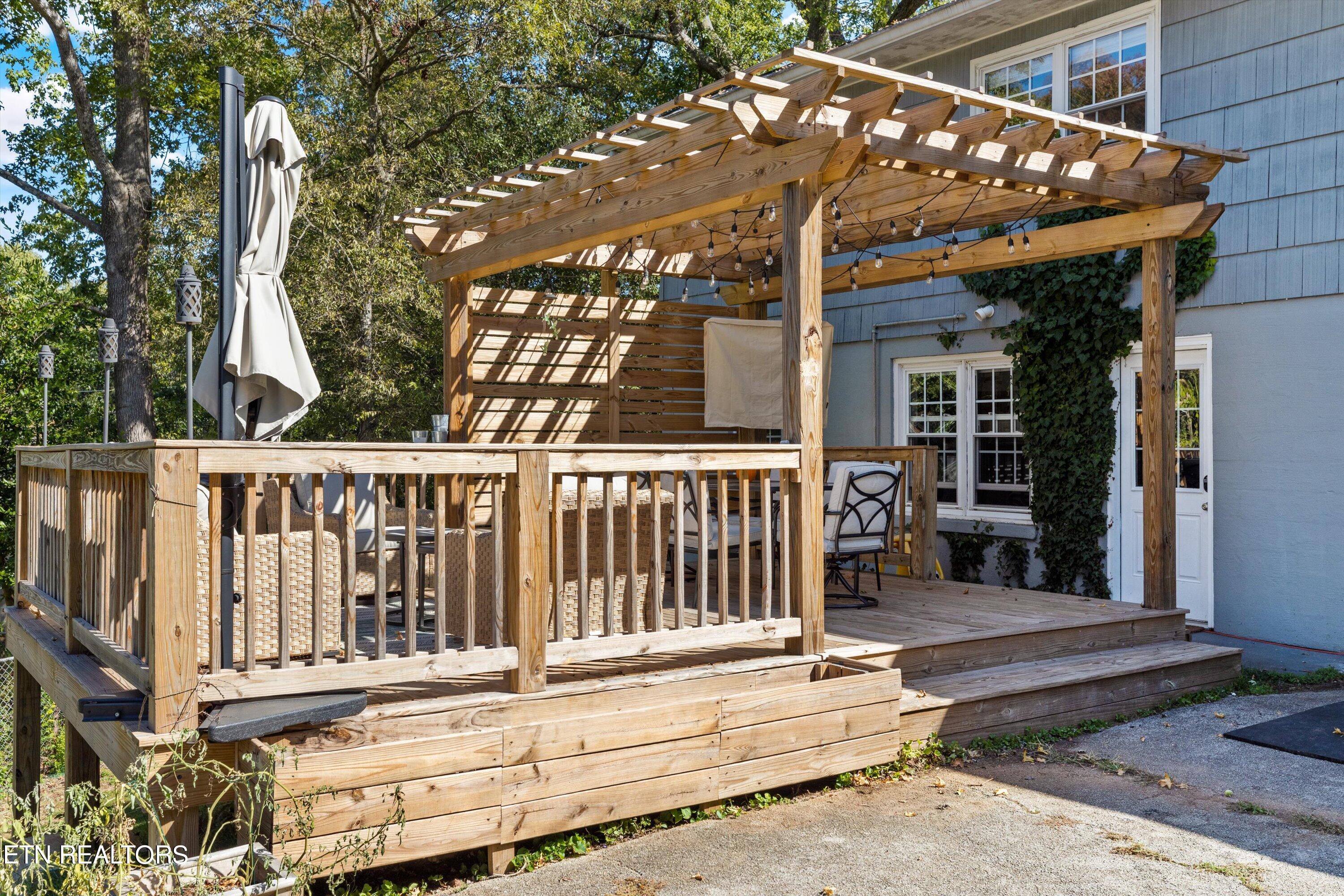 907 Cherry Laurel Lane