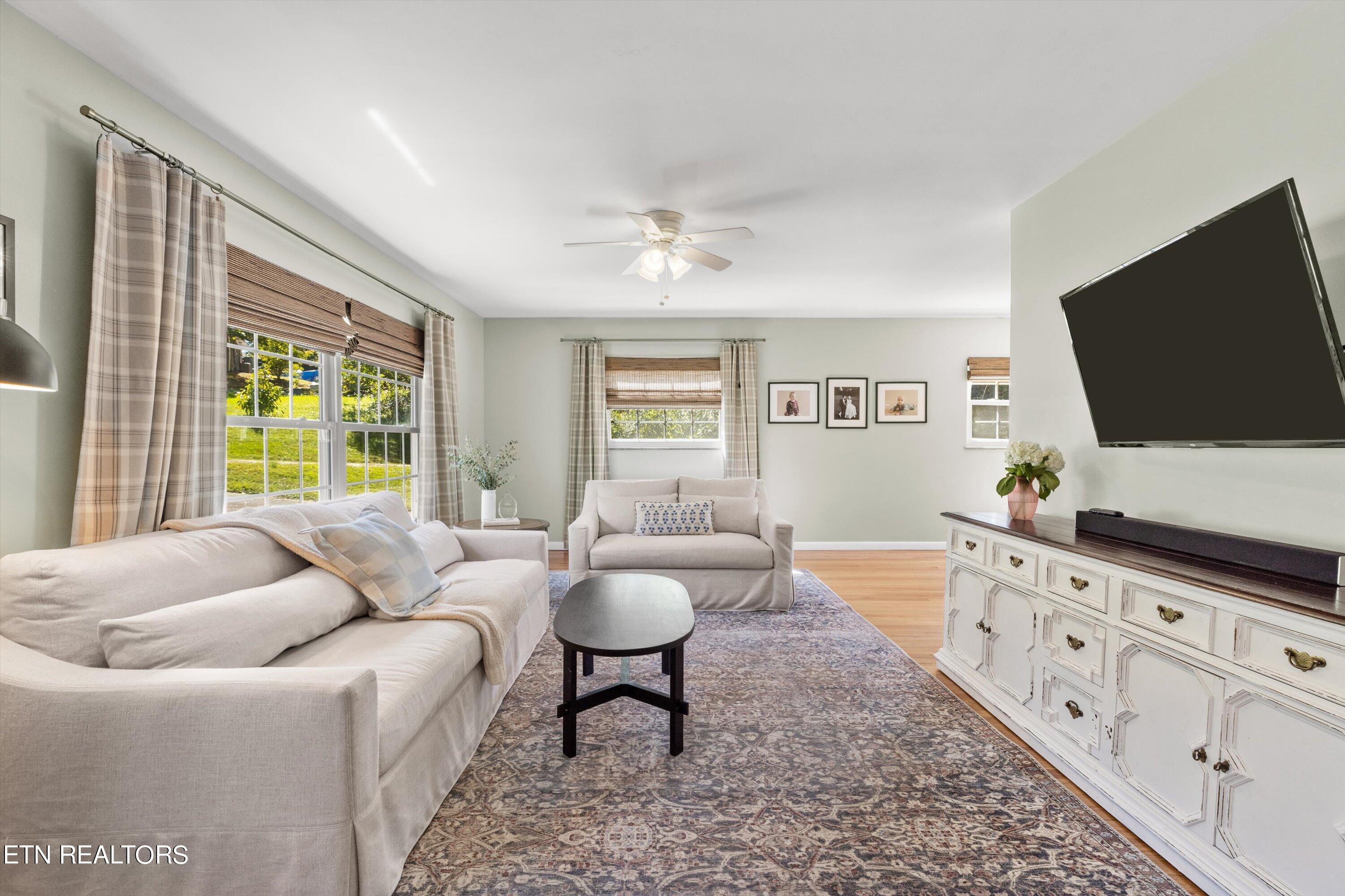 907 Cherry Laurel Lane