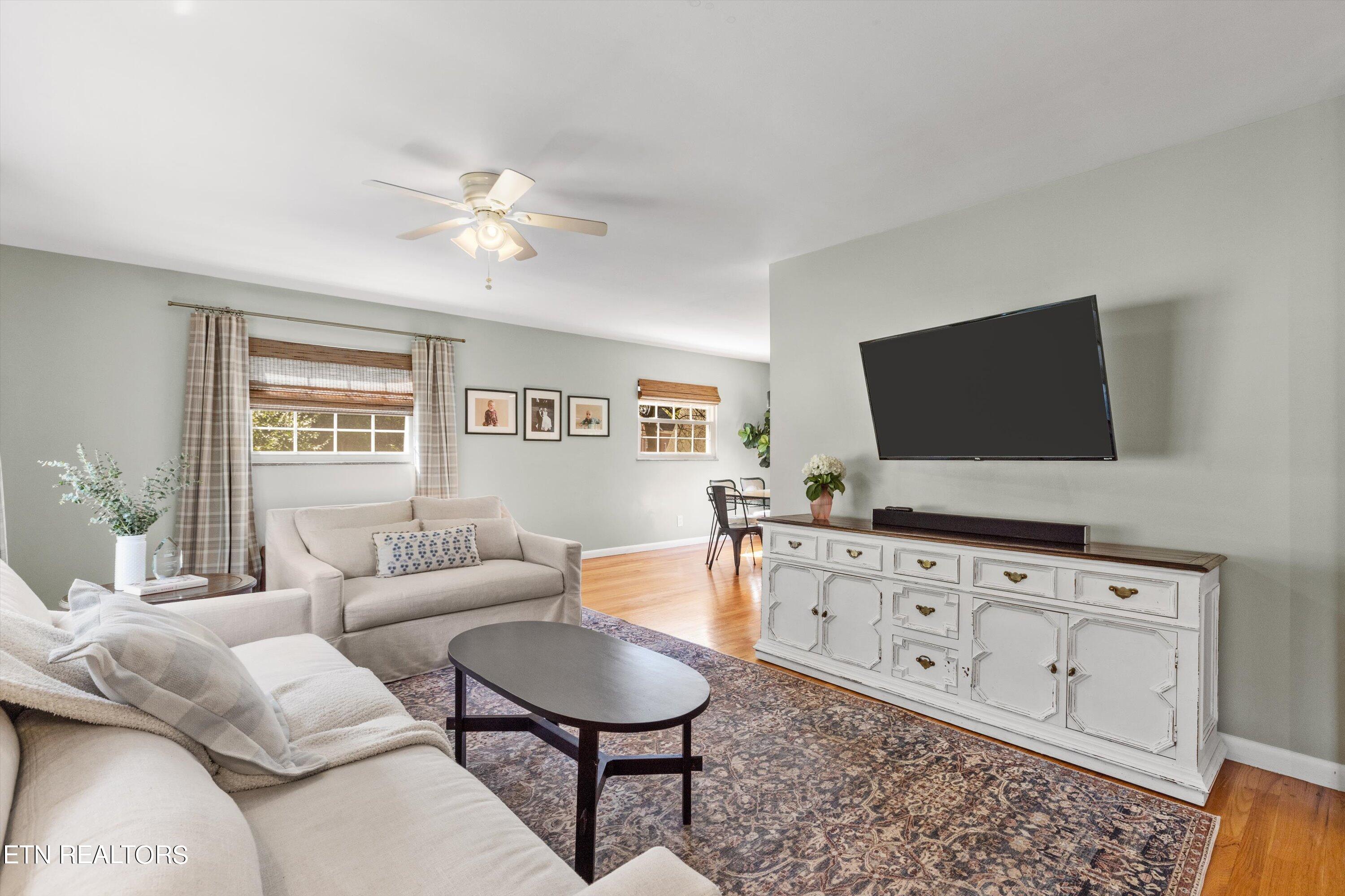 907 Cherry Laurel Lane