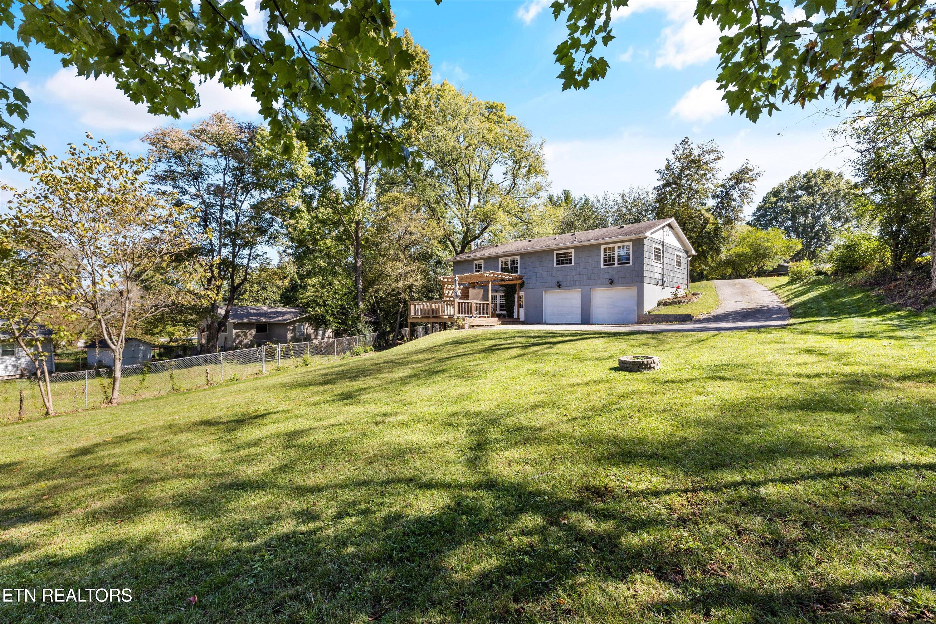 907 Cherry Laurel Lane