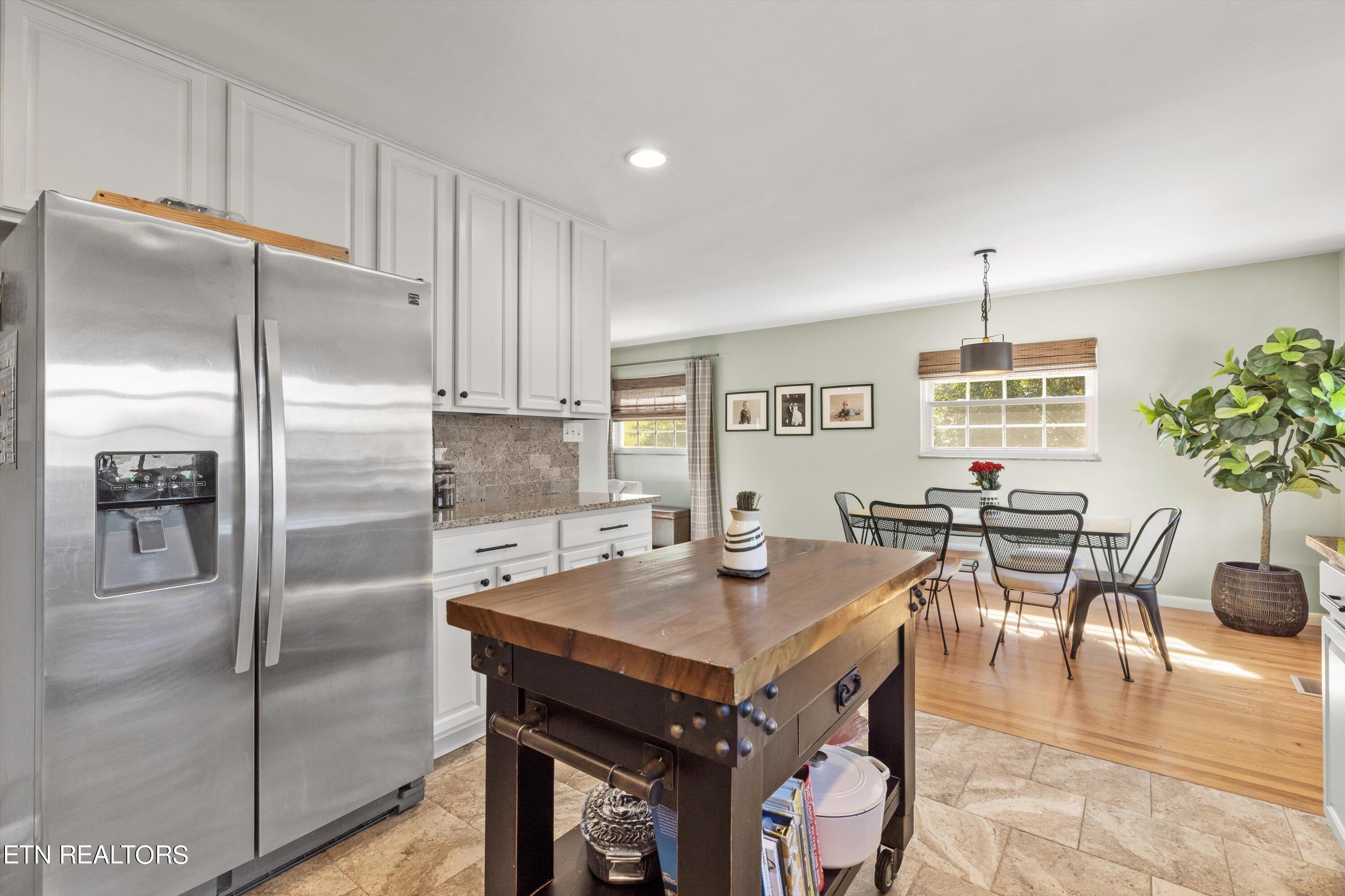 907 Cherry Laurel Lane