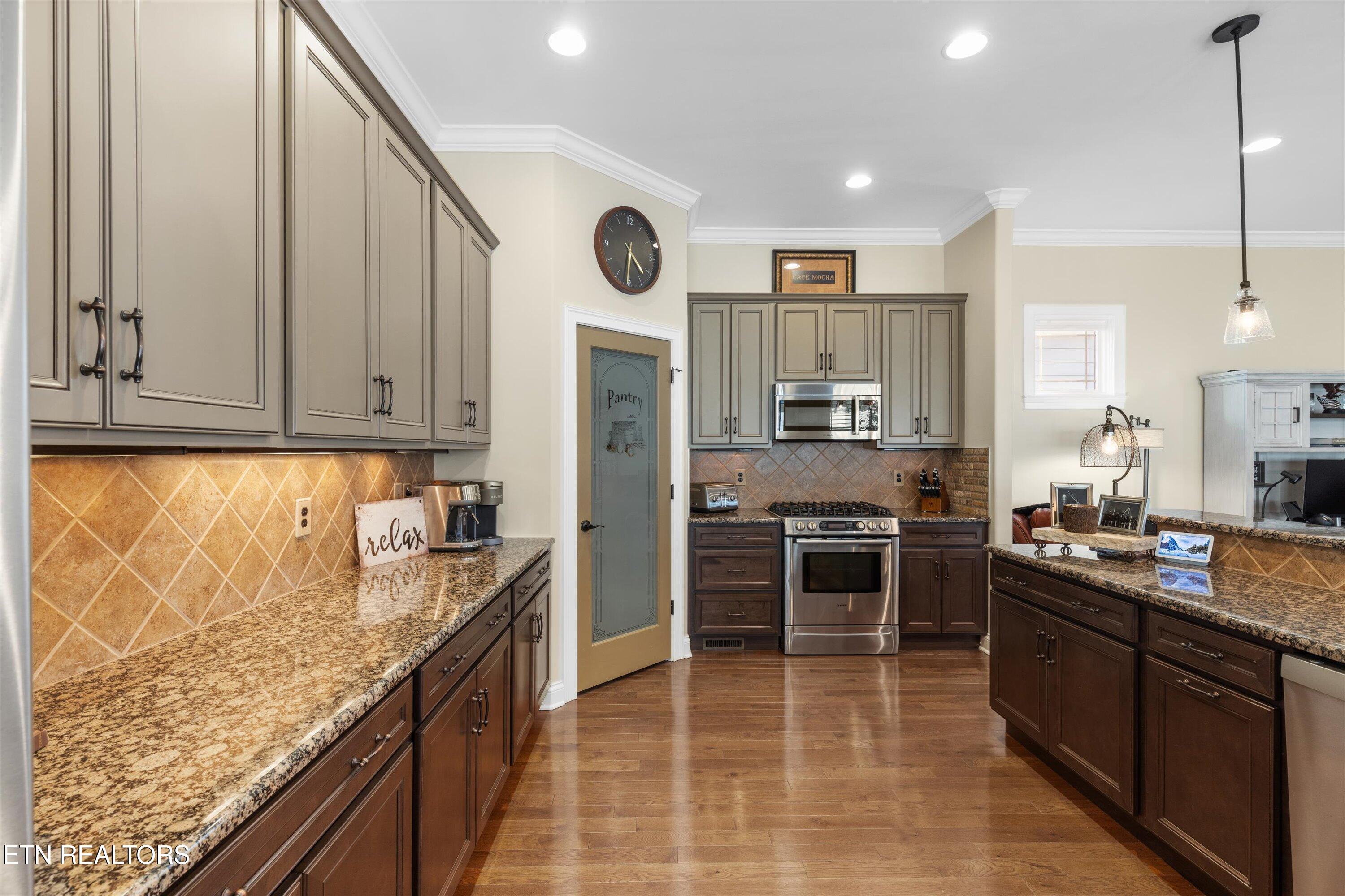 9609 Clingmans Dome Drive