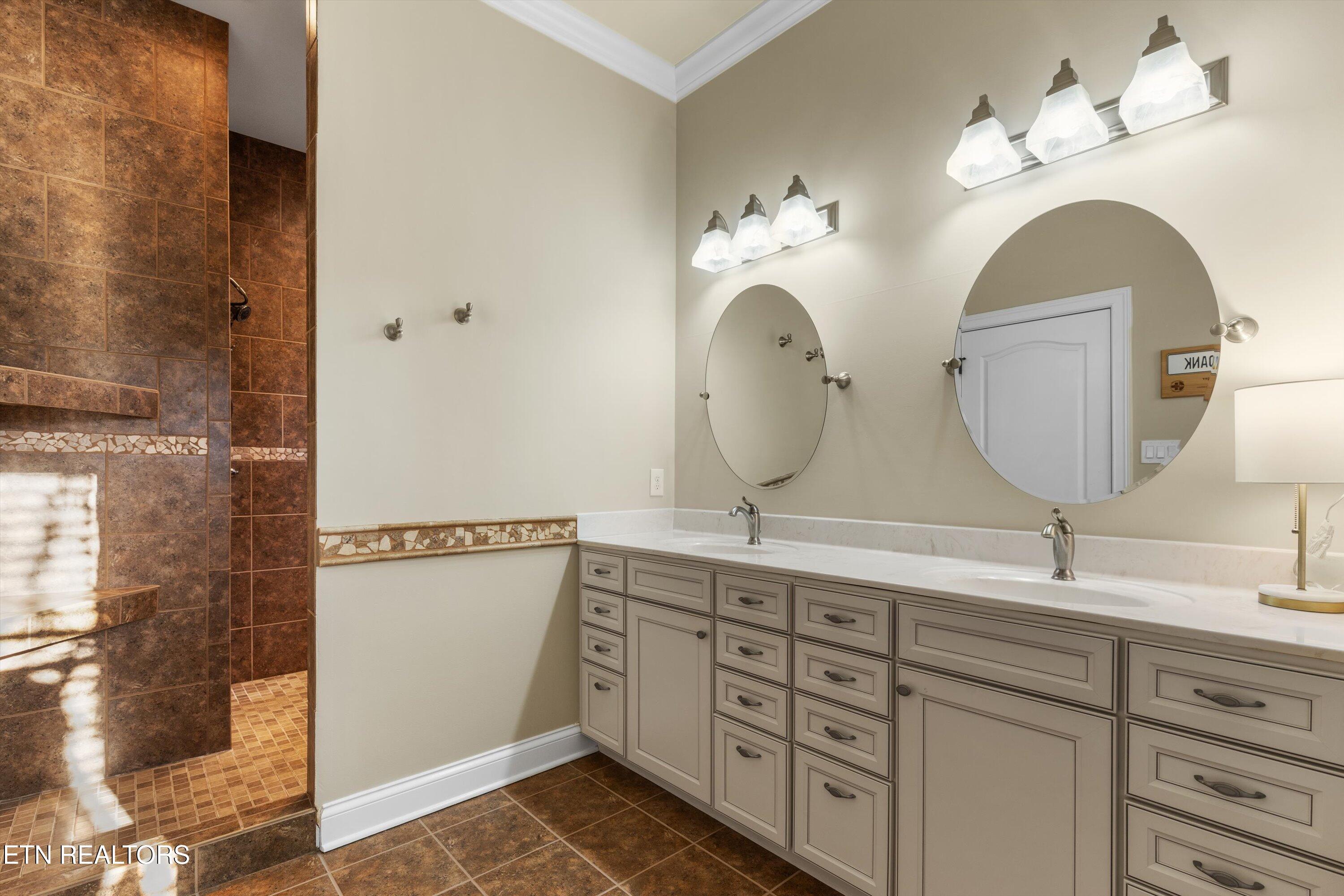 9609 Clingmans Dome Drive