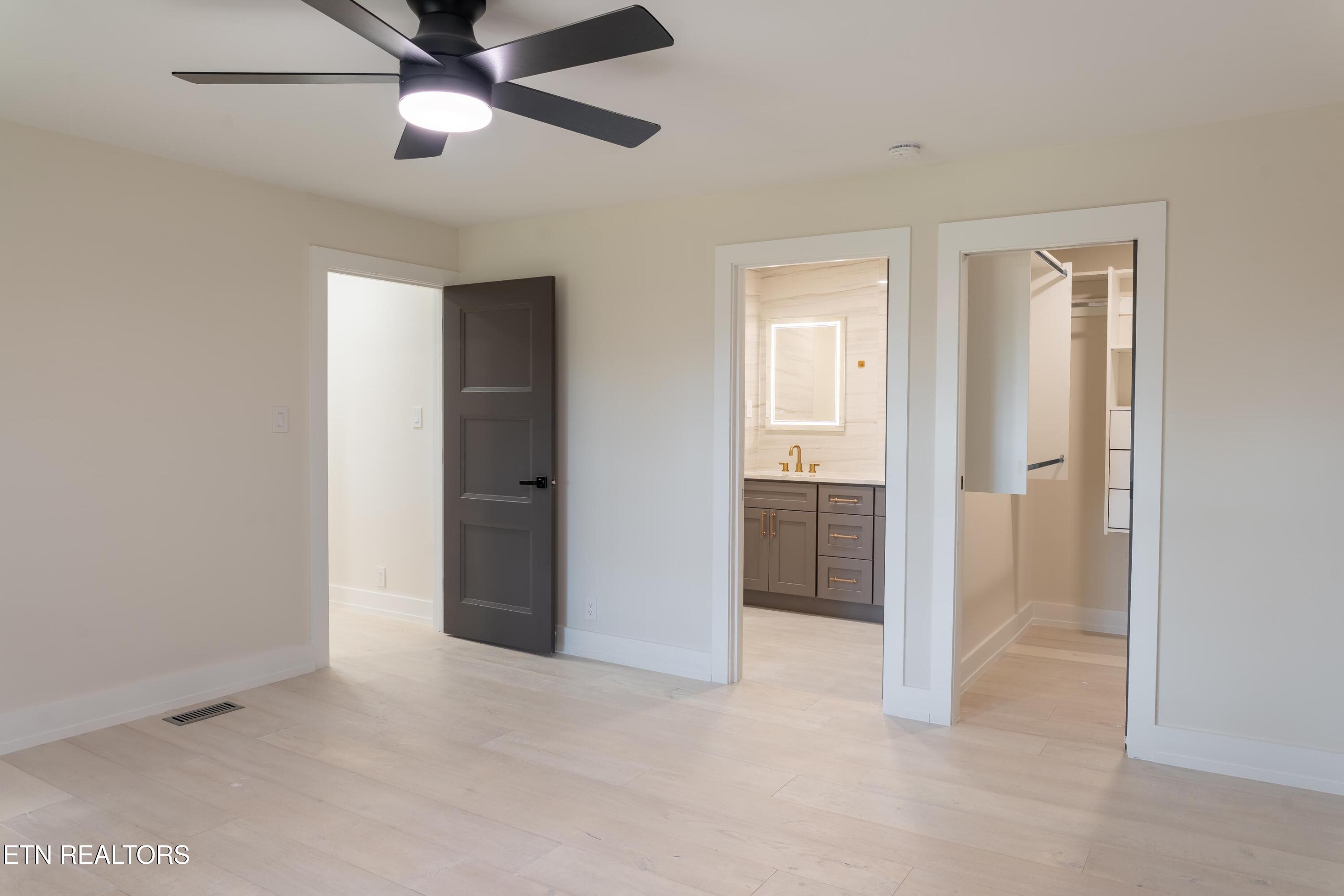 12000 S Fox Den Drive