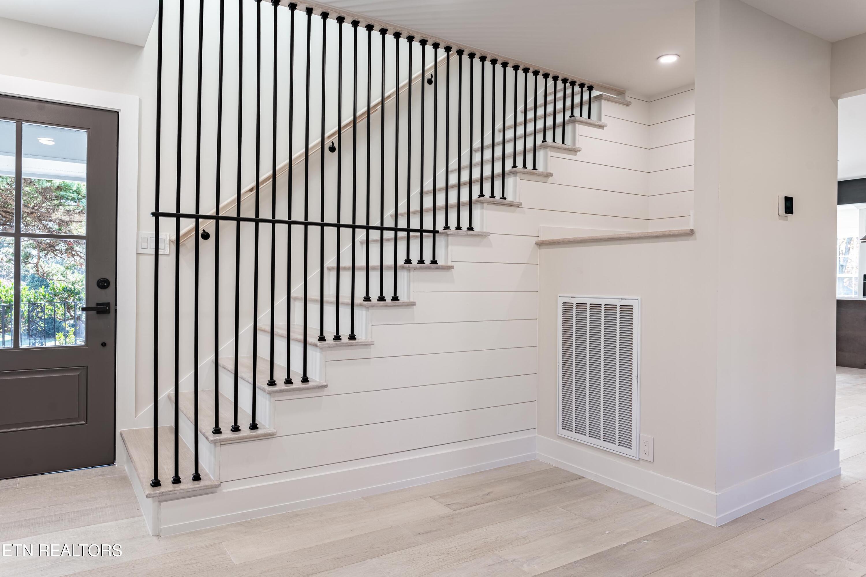 12000 S Fox Den Drive